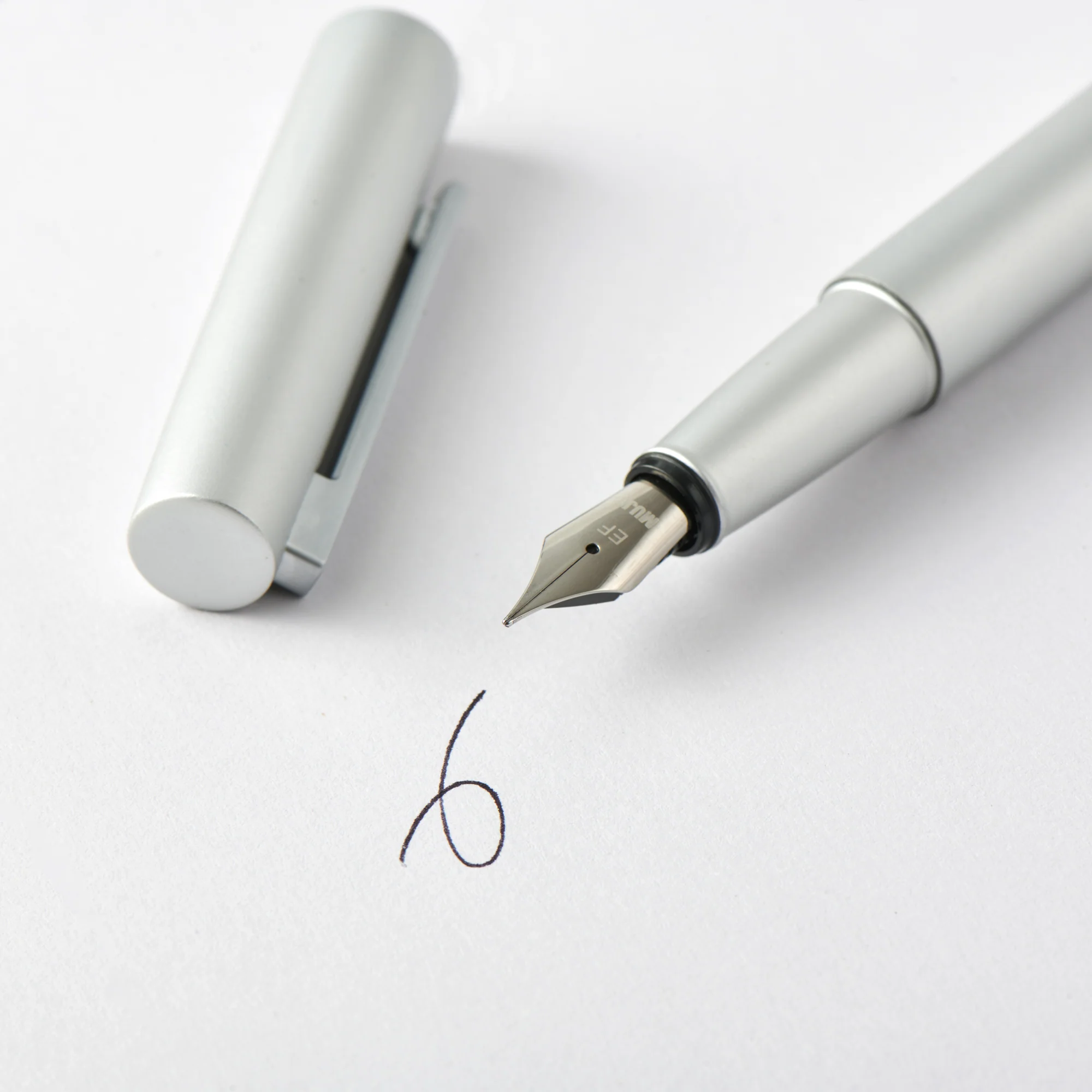 Aluminum Fountain Pen Set - Image 2