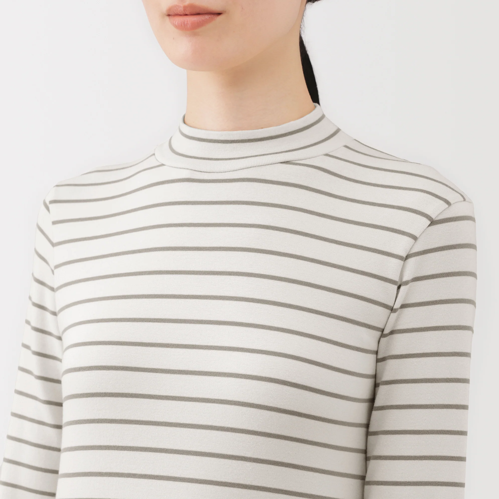 Brushed Mockneck T-Shirt - Image 42