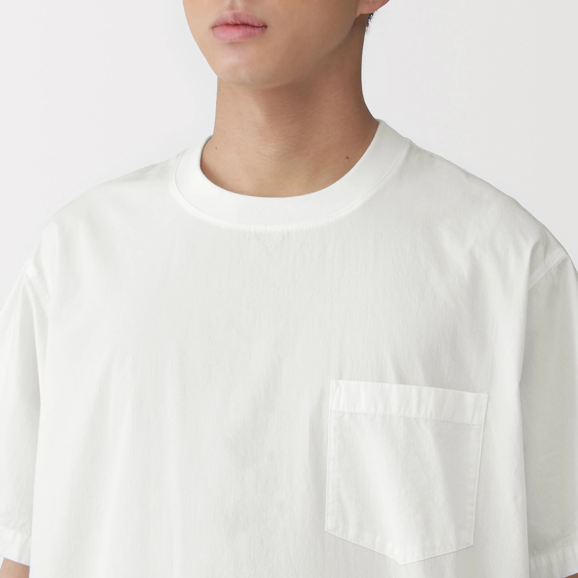 Cool Touch Woven T-Shirt - Image 40