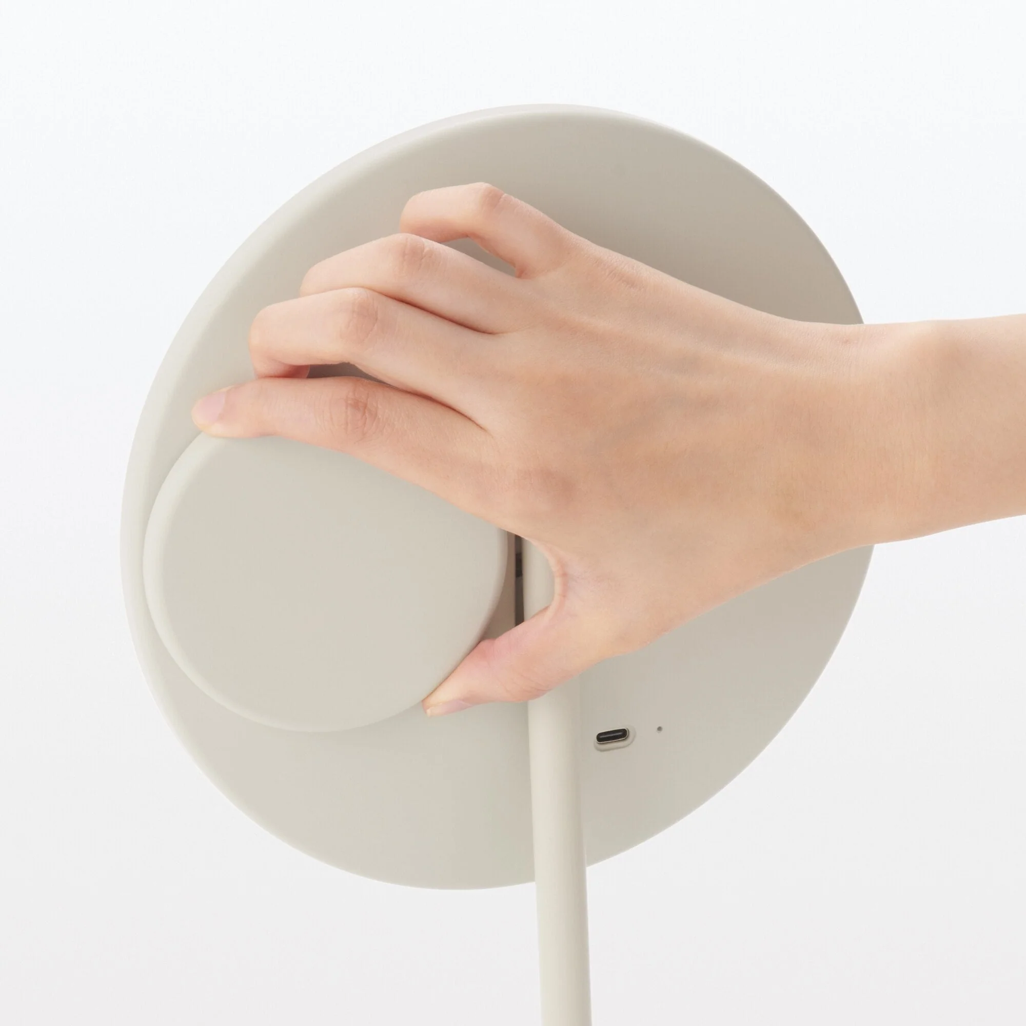 Cordless LED Light Mirror - Image 8