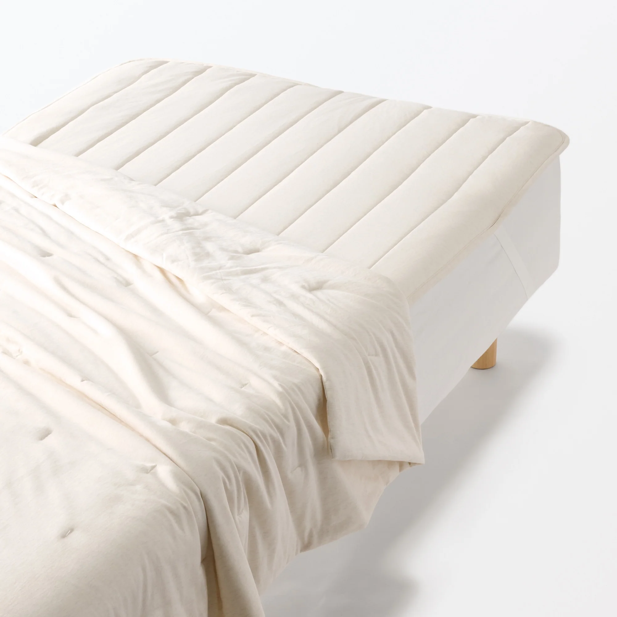 Cotton Cool Touch Thin Duvet - Queen - Image 7