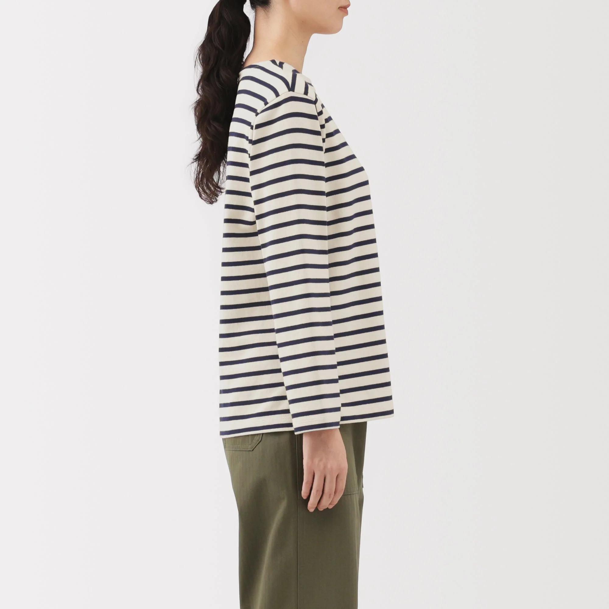 Heavyweight Boatneck T-Shirt - Image 5