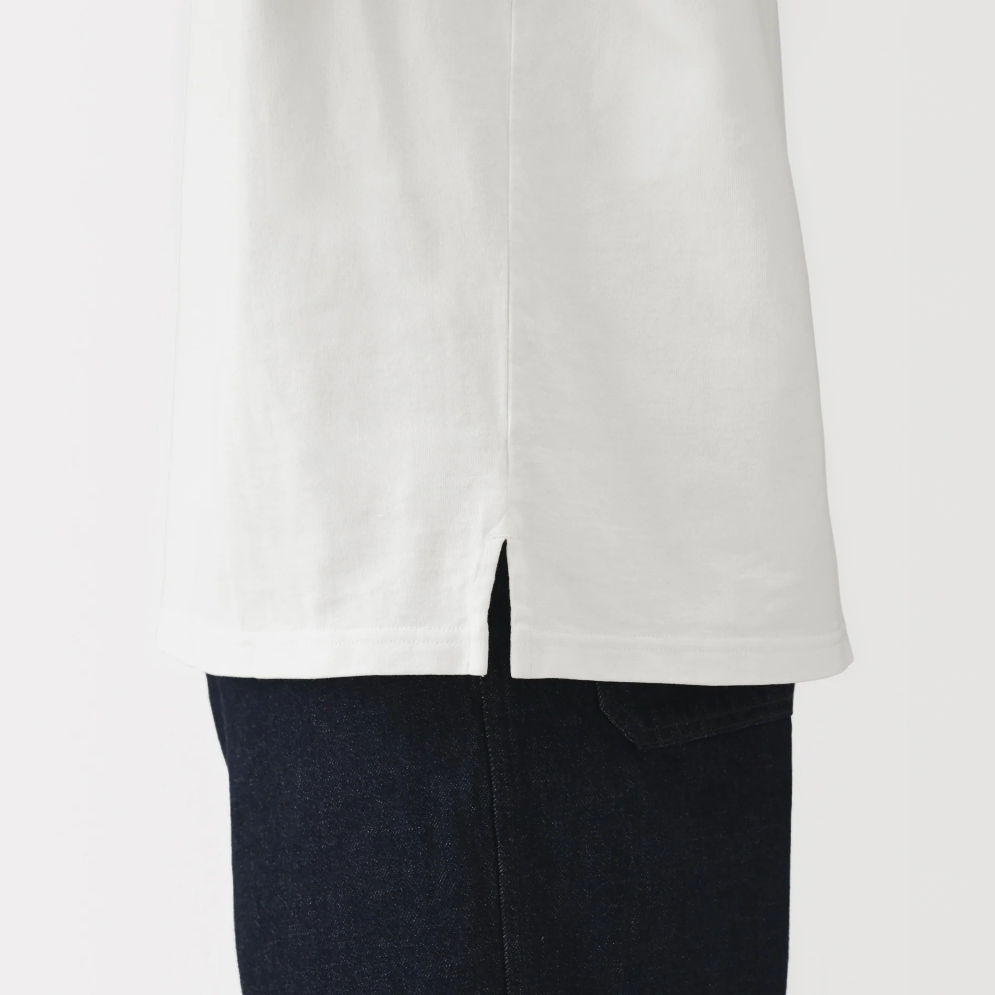 Heavyweight Cotton Boatneck T-Shirt - Image 17