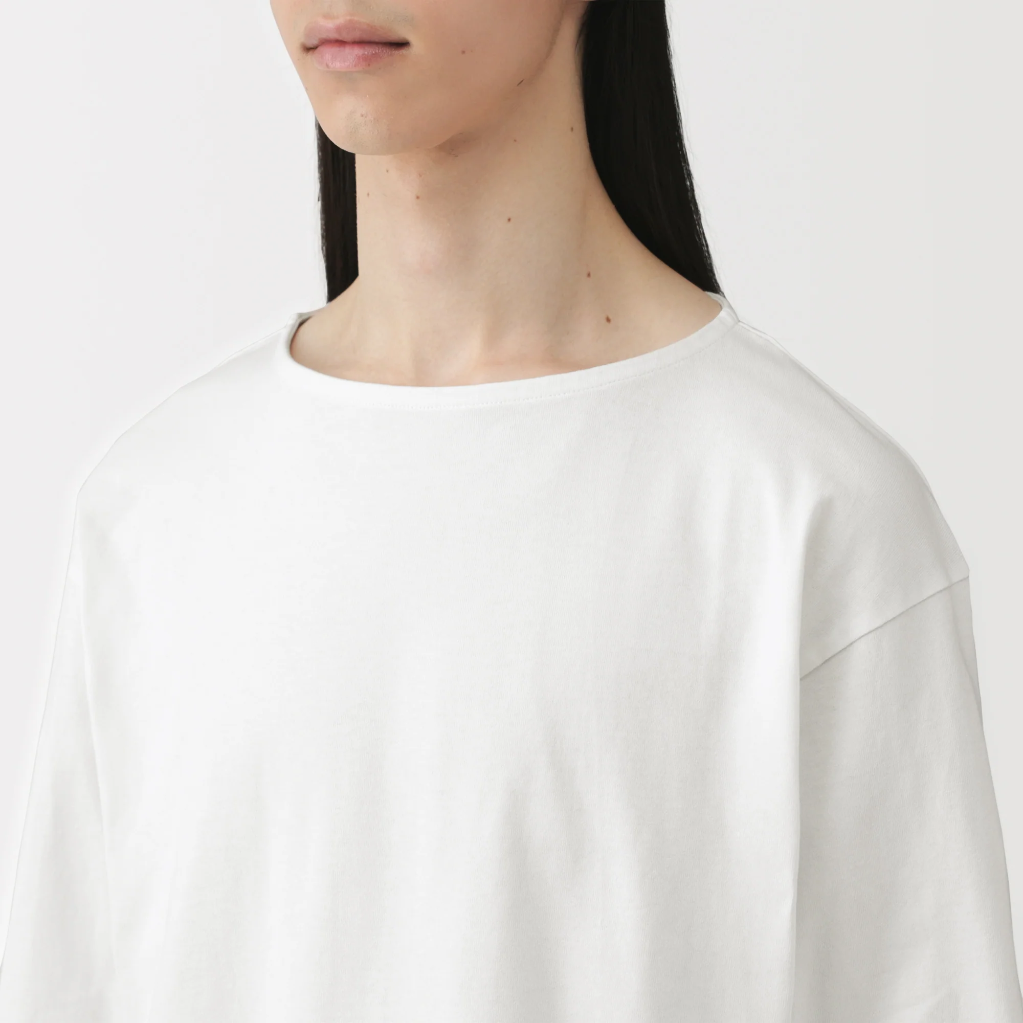 Heavyweight Cotton Boatneck T-Shirt - Image 43
