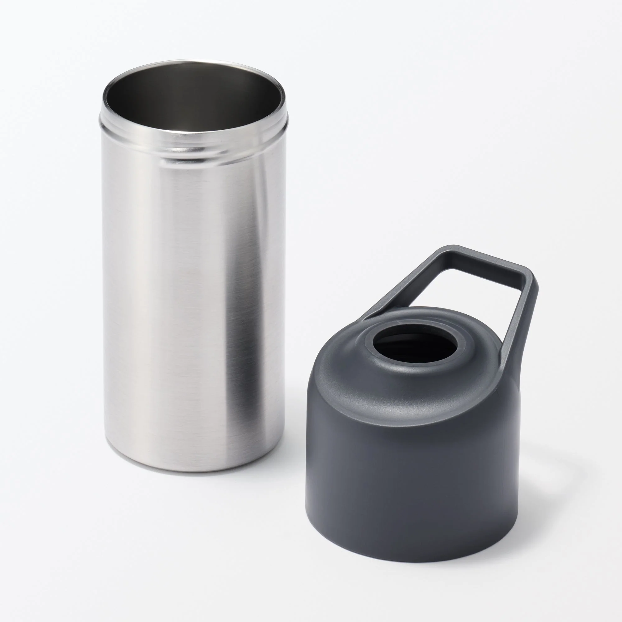 Keep Cold Insulated Plastic Bottle Holder - Black - Image 5