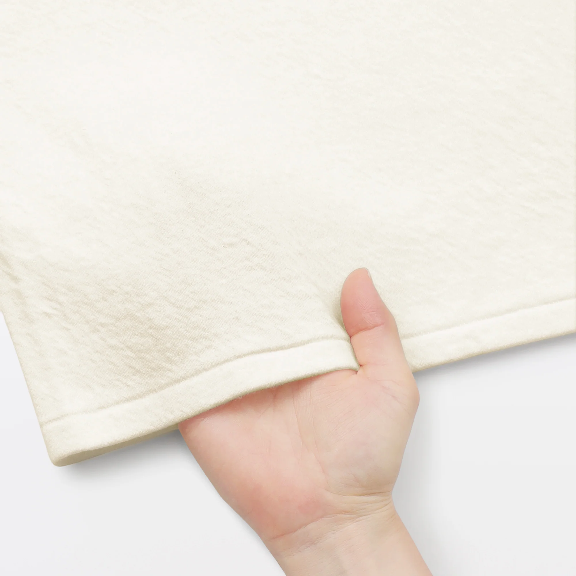 Labo Cotton Cashmere Sleeveless Turtleneck T-Shirt - Image 10