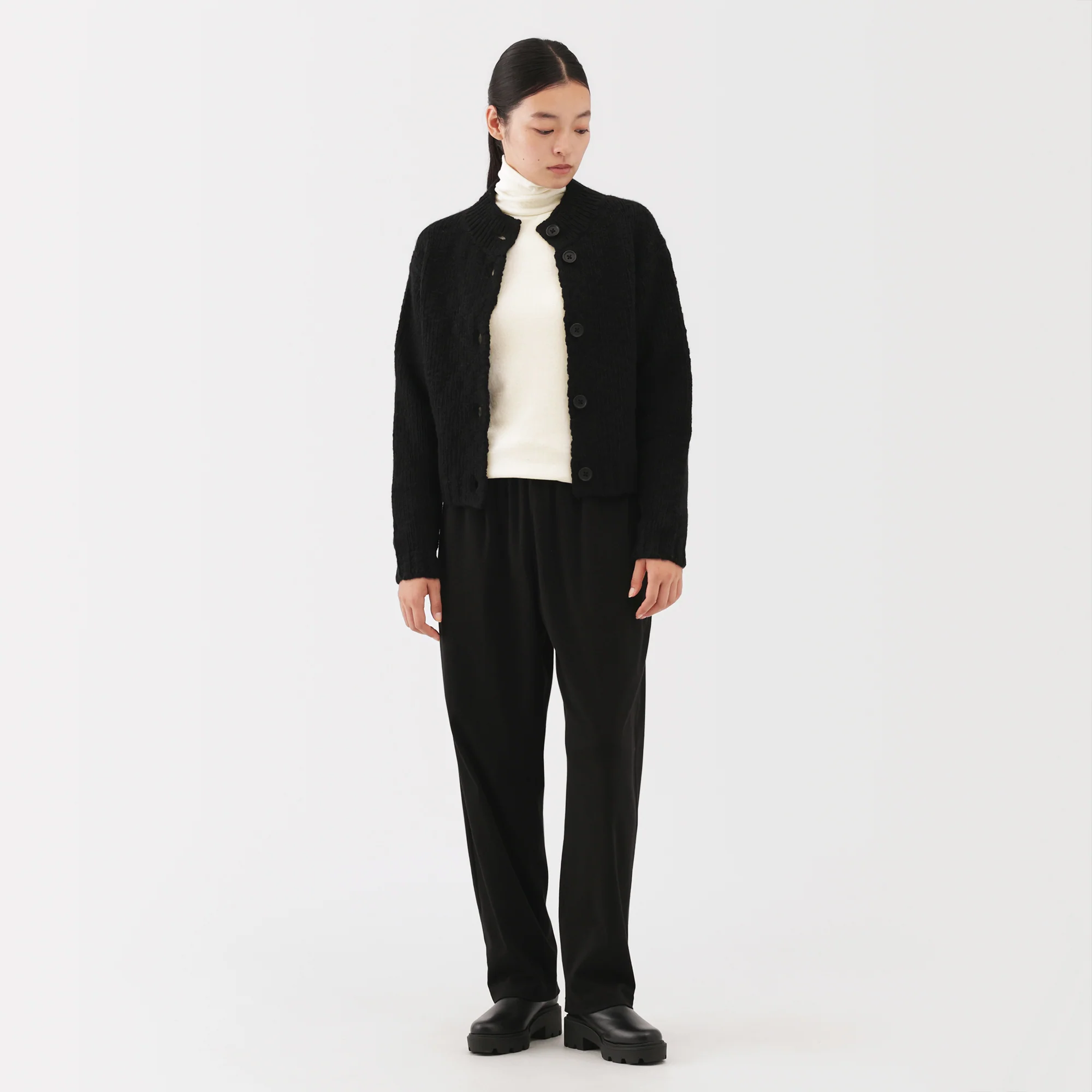 Labo Cotton Cashmere Turtleneck T-Shirt - Image 18