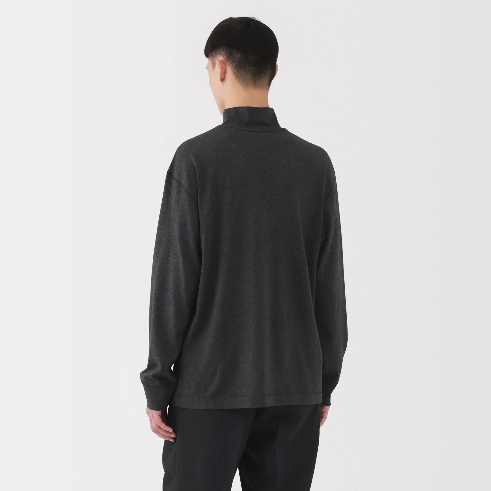 Labo Loopwheel High Neck T-Shirt - Image 15