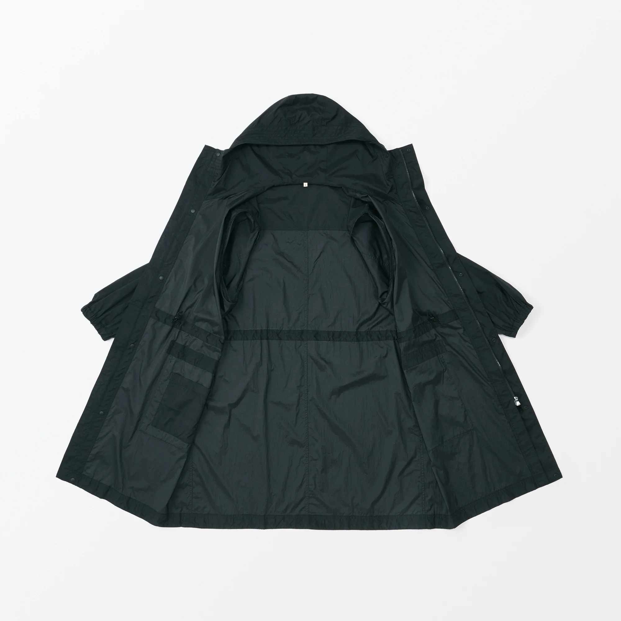 Labo Men's Light Waterproof Nylon Hooded Coat - Image 37