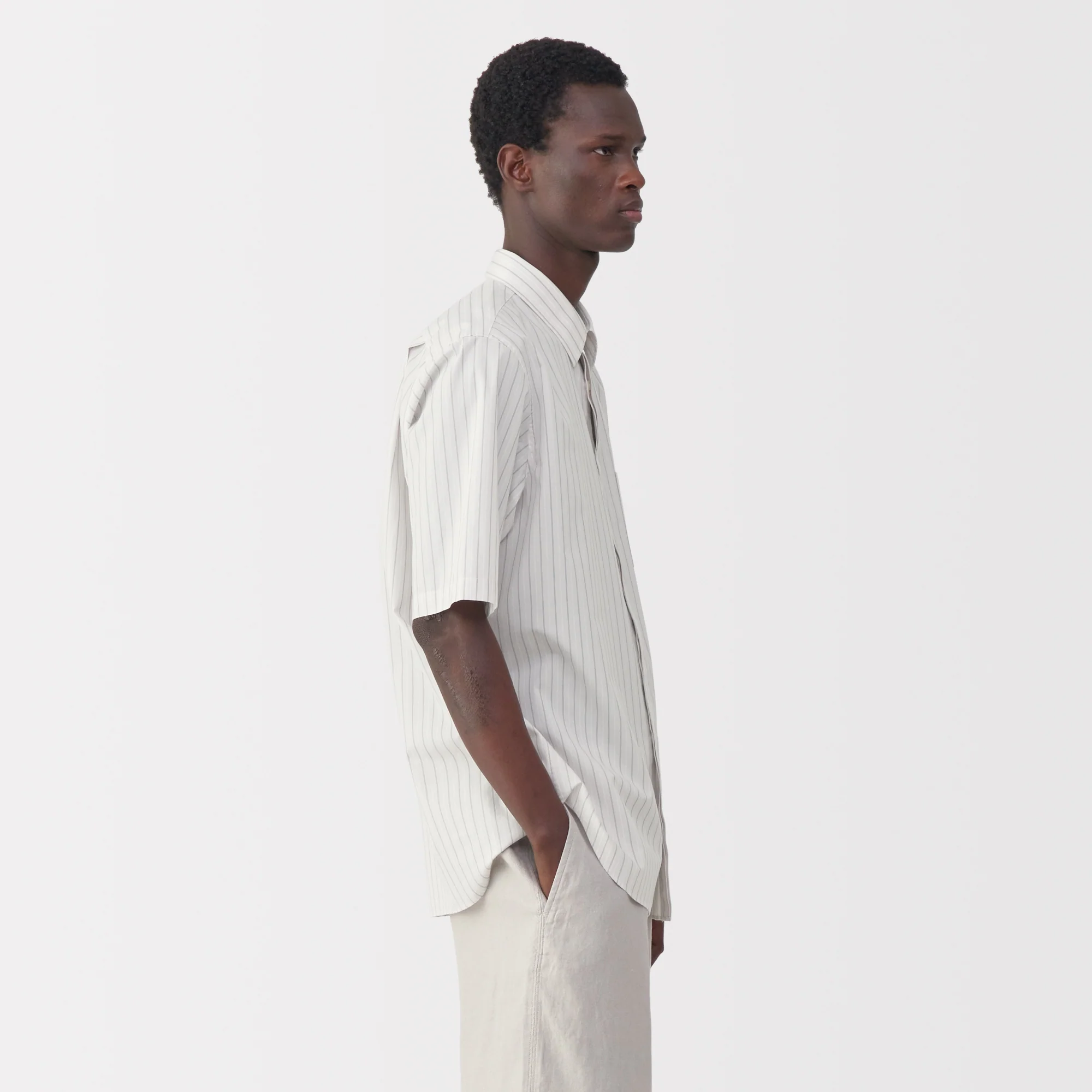 Labo Men's Poplin Layered Short Sleeve Striped Shirt - Image 14