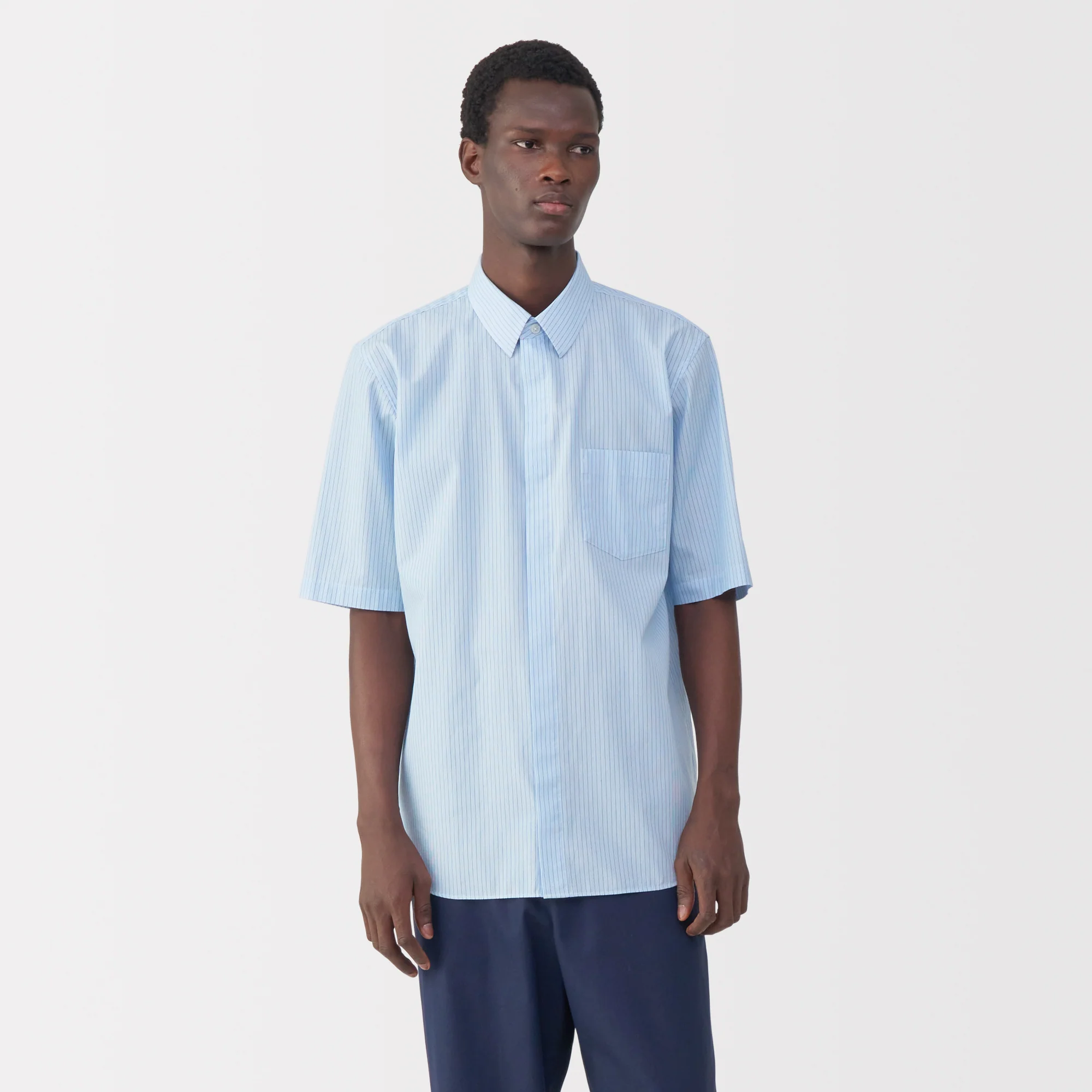 Labo Men's Poplin Layered Short Sleeve Striped Shirt - Image 4