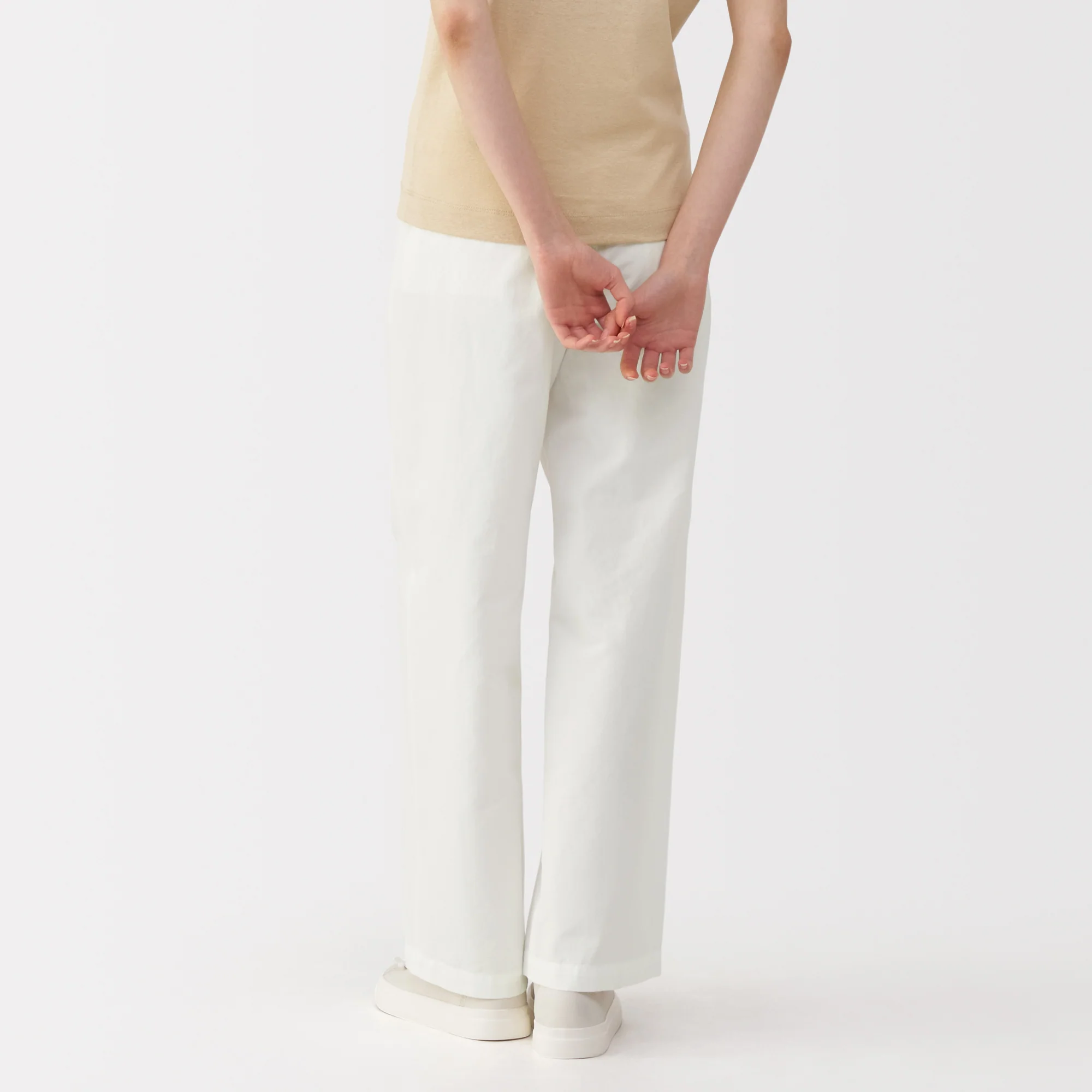 Labo Women's Cotton Blend Darted Wide Pants - Image 16