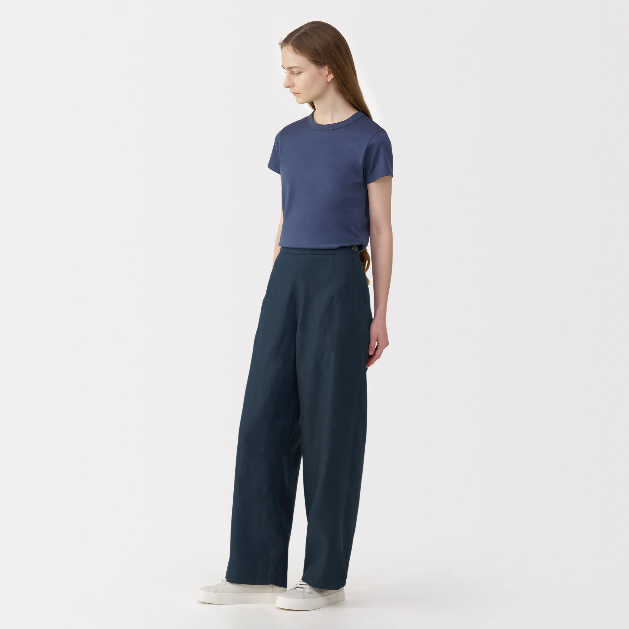 Labo Women's Heavyweight Linen Wide Pants - Image 3