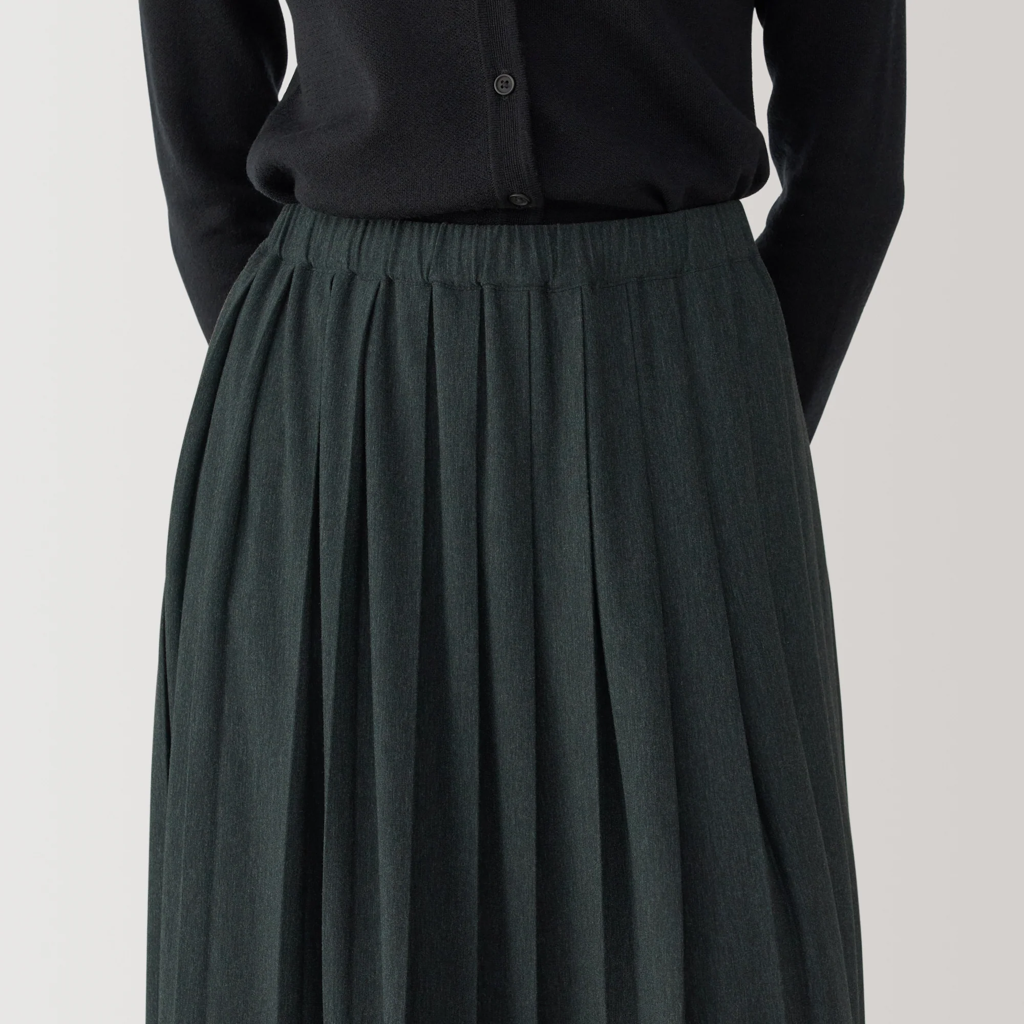Labo Women's Jersey Pleated Skirt - Image 6