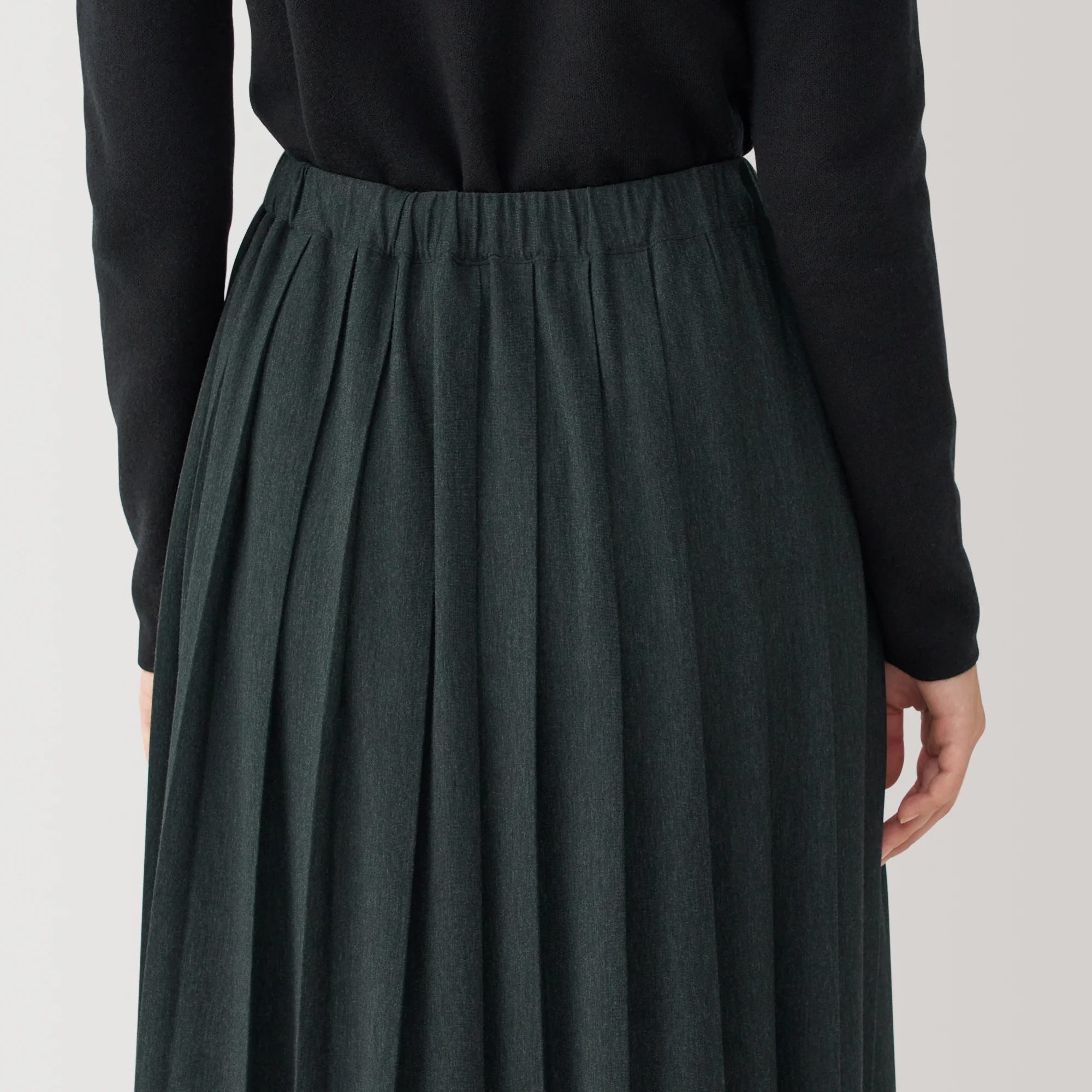 Labo Women's Jersey Pleated Skirt - Image 7