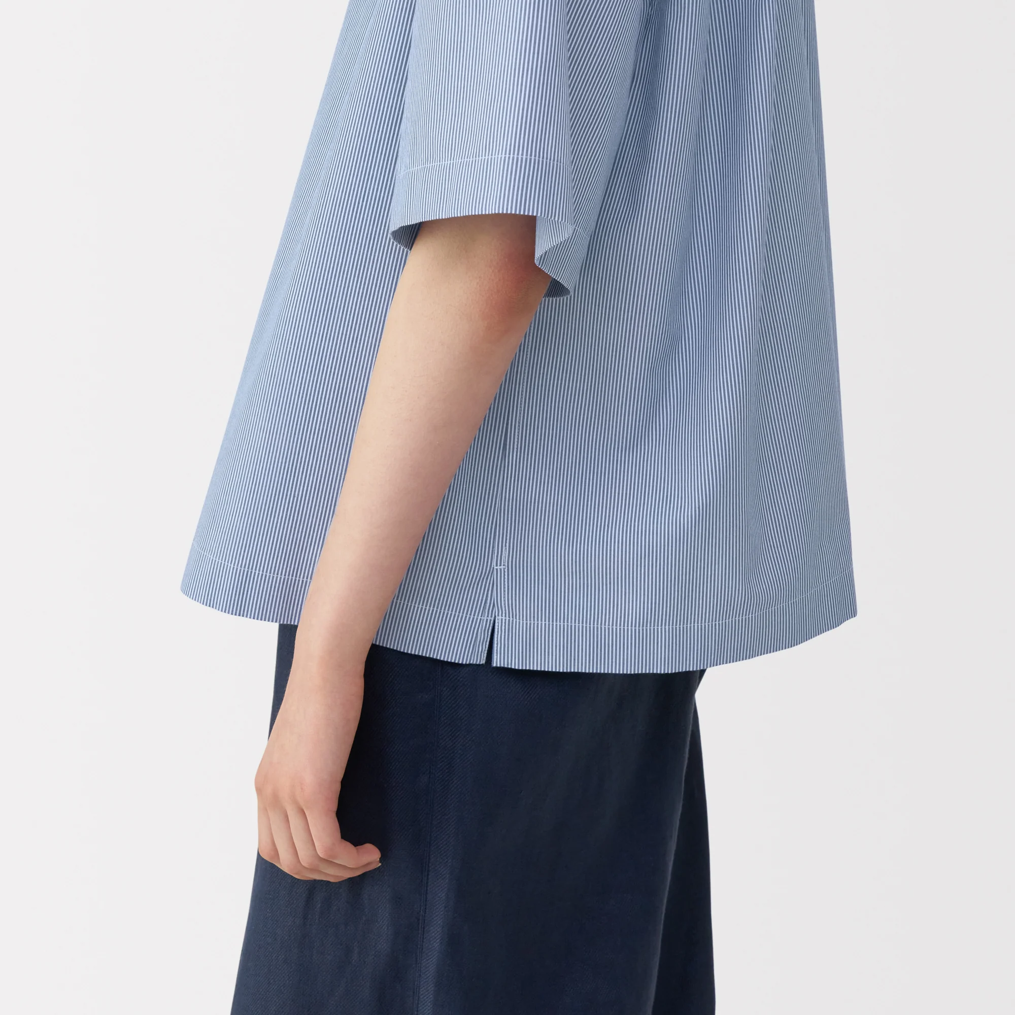 Labo Women's Poplin Short Sleeve Striped Shirt - Image 18