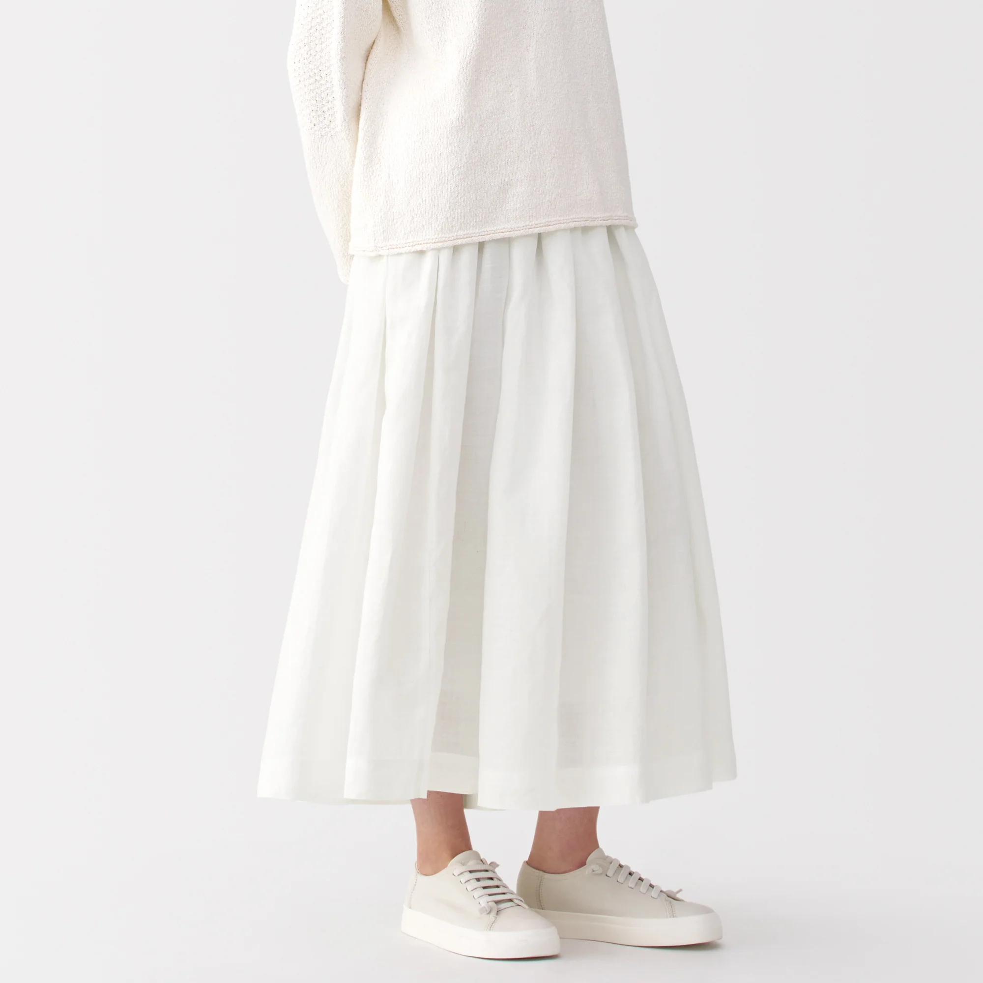 Labo Women's Ramie Fabric Tucked Skirt - Image 4