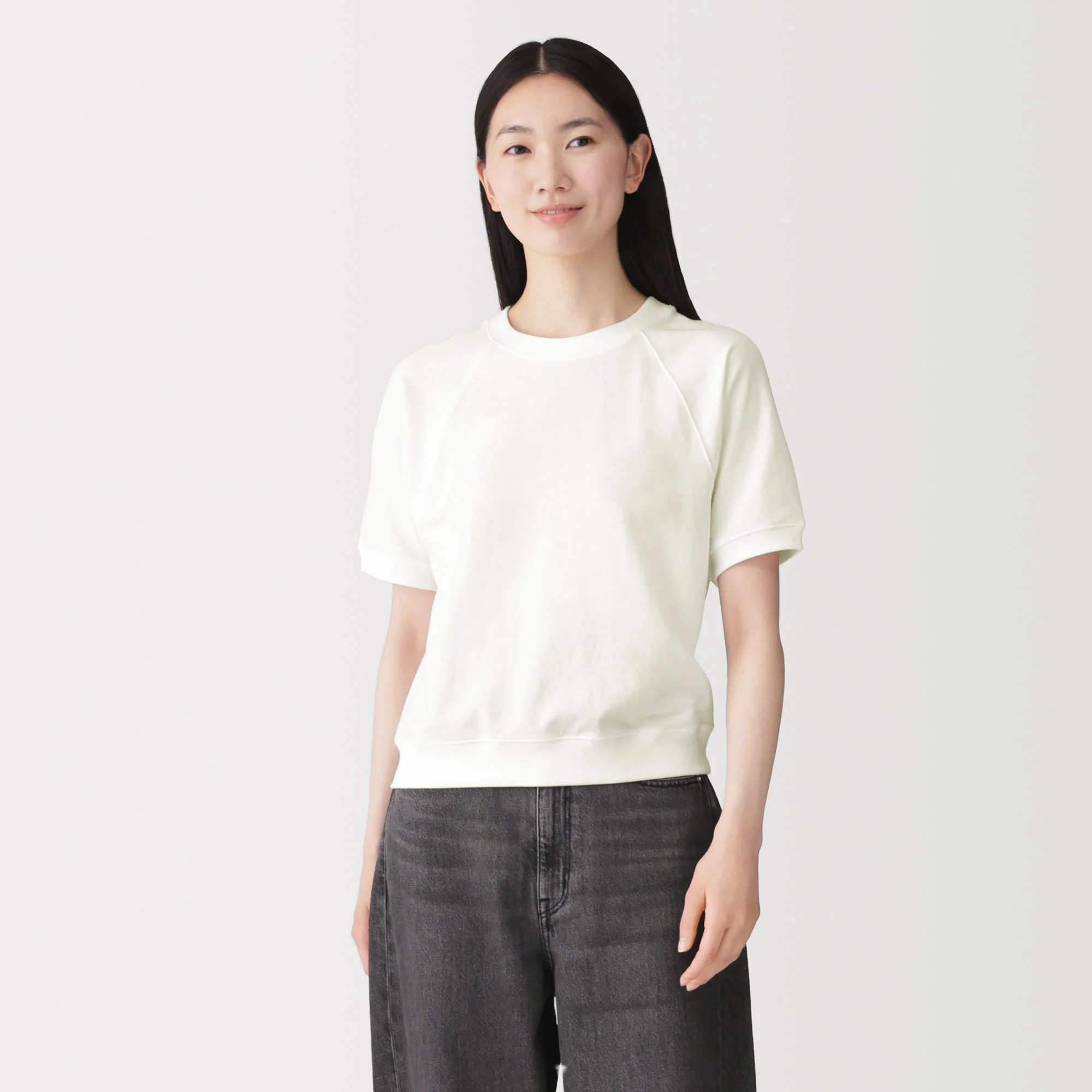 Lightweight Short Sleeve Sweatshirt - Image 11