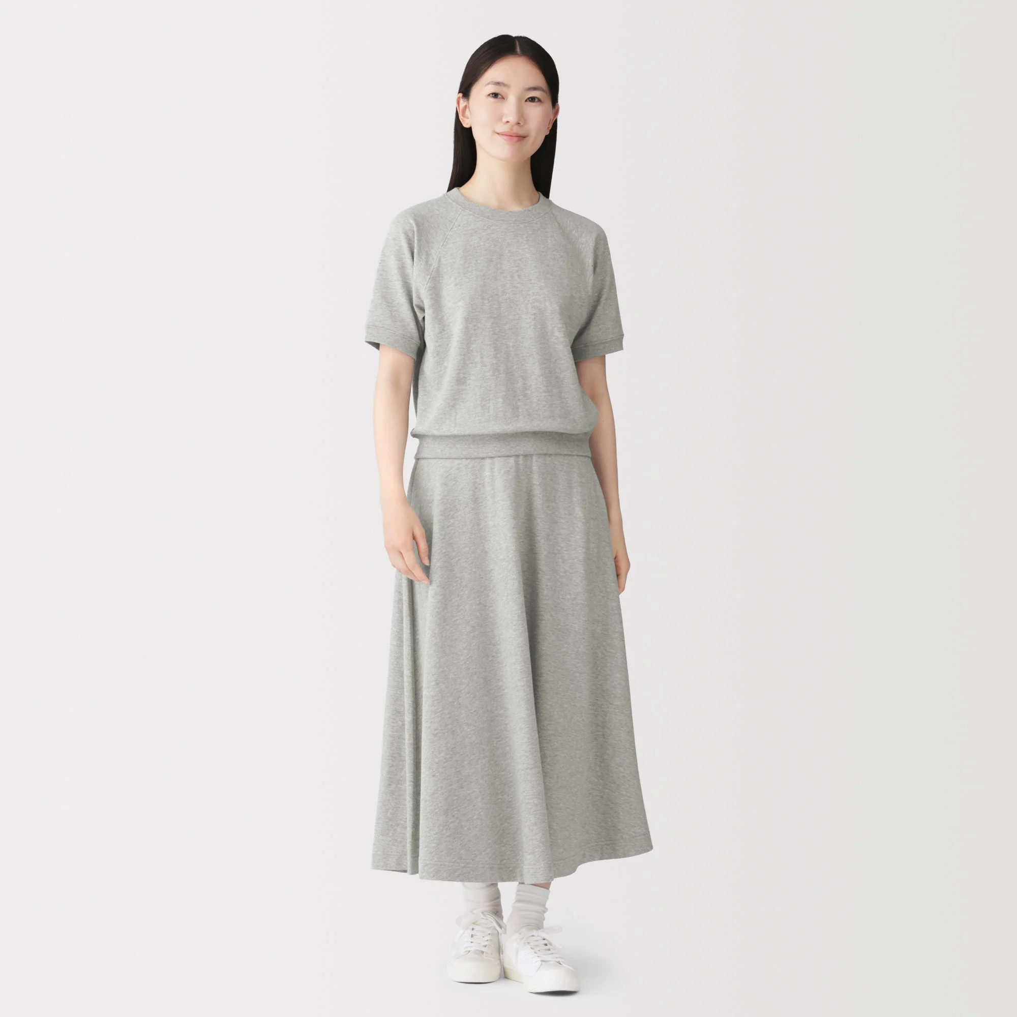 Lightweight Short Sleeve Sweatshirt - Image 4