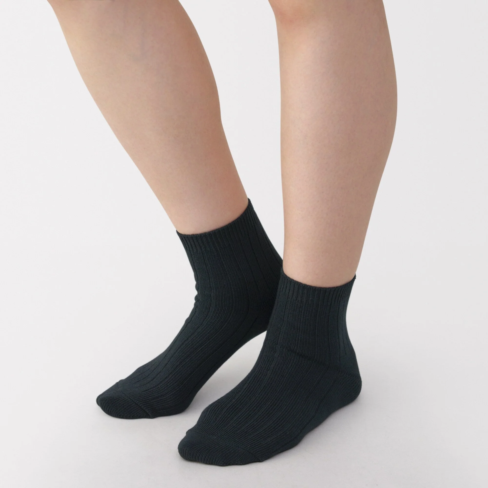 Loose Top Short Socks - Image 2