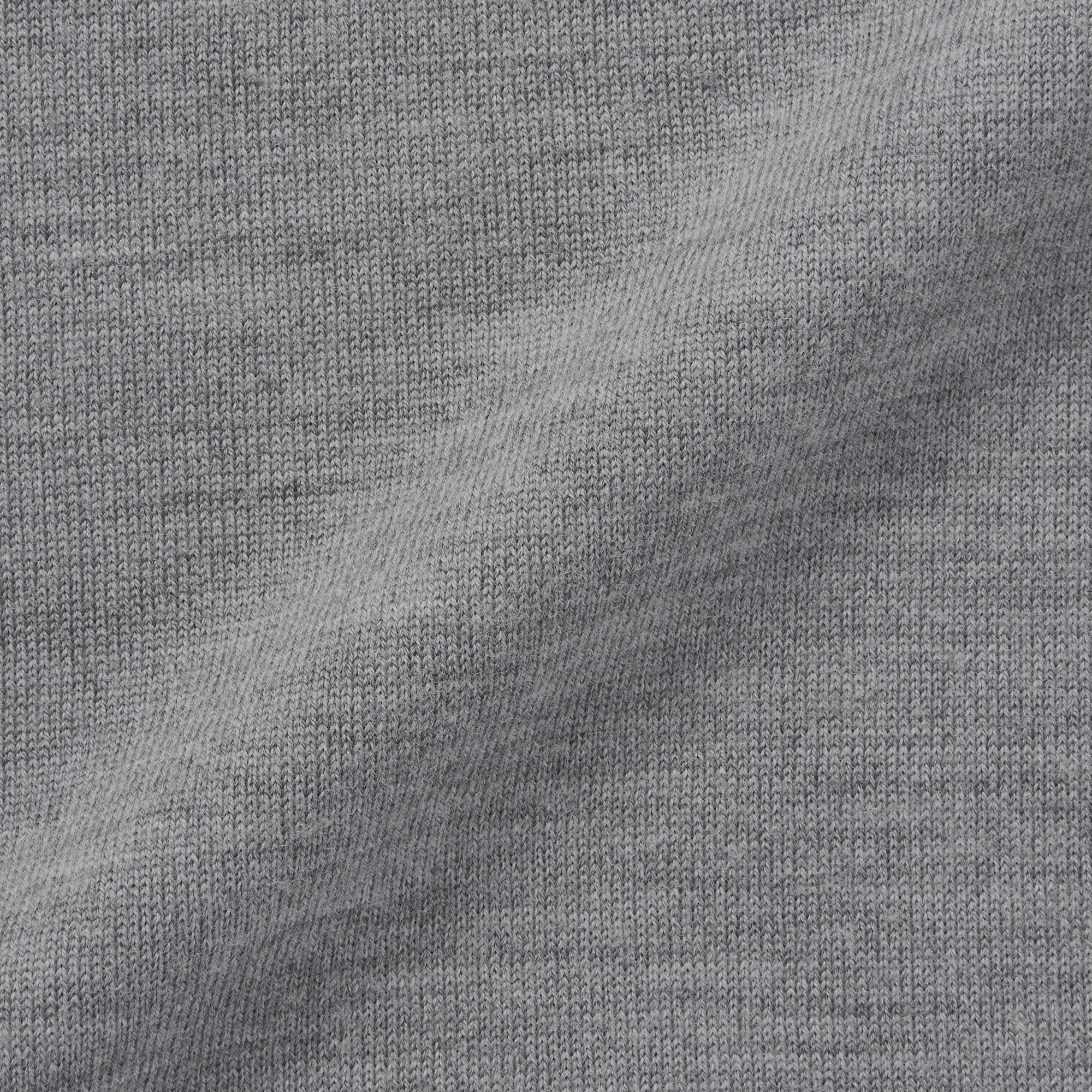 Men's High Gauge Wool V-Neck Sweater - Image 8