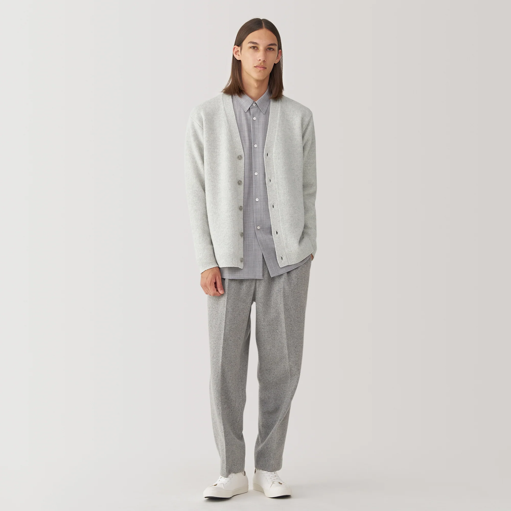 Labo Men's Milled Wool V Neck Cardigan - Image 7