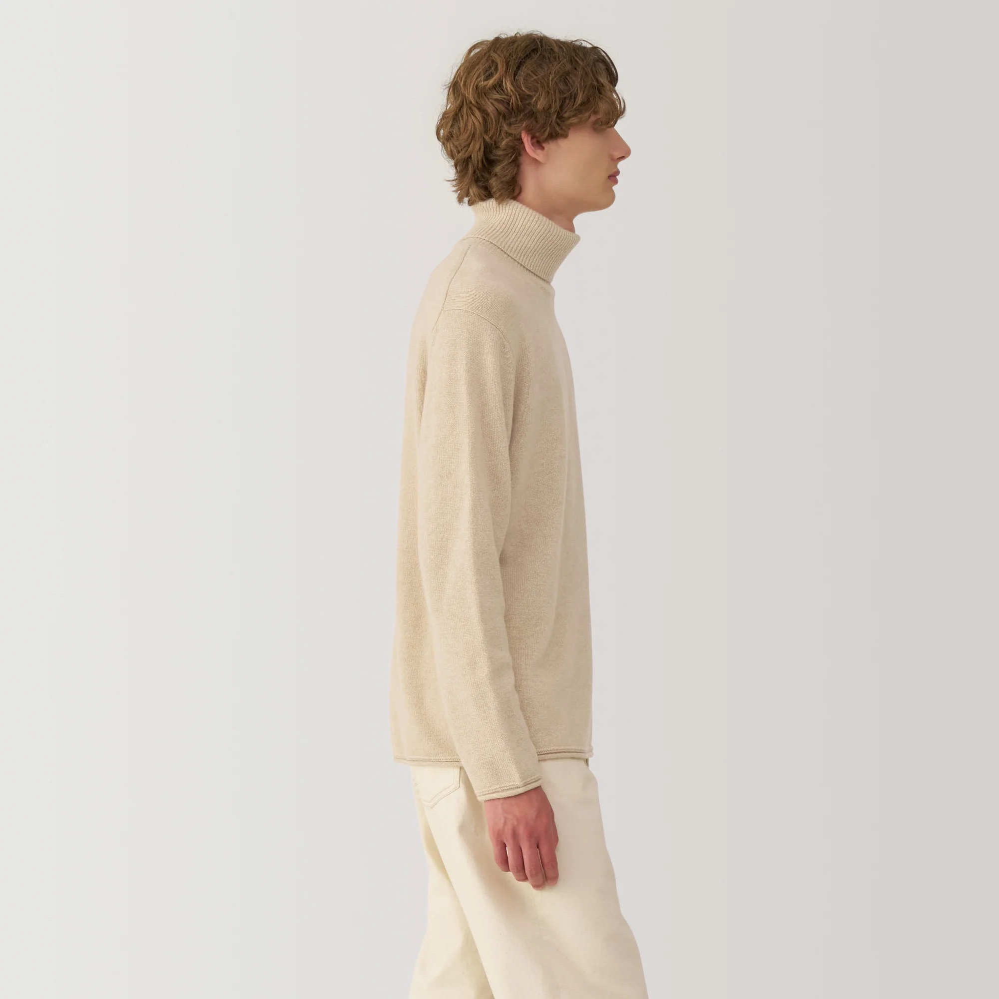Labo Men's Natural Cashmere Turtleneck Sweater - Image 12