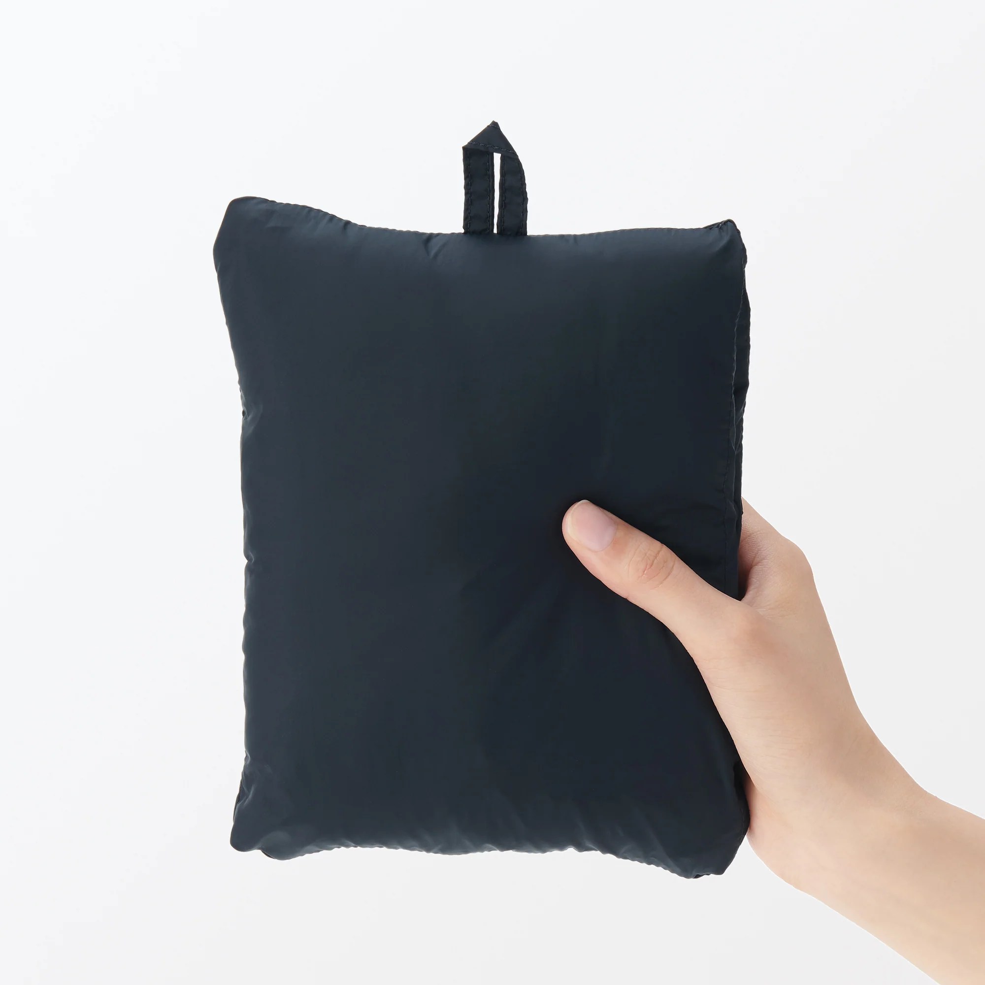 Men's Lightweight Down Collarless Vest - Image 31