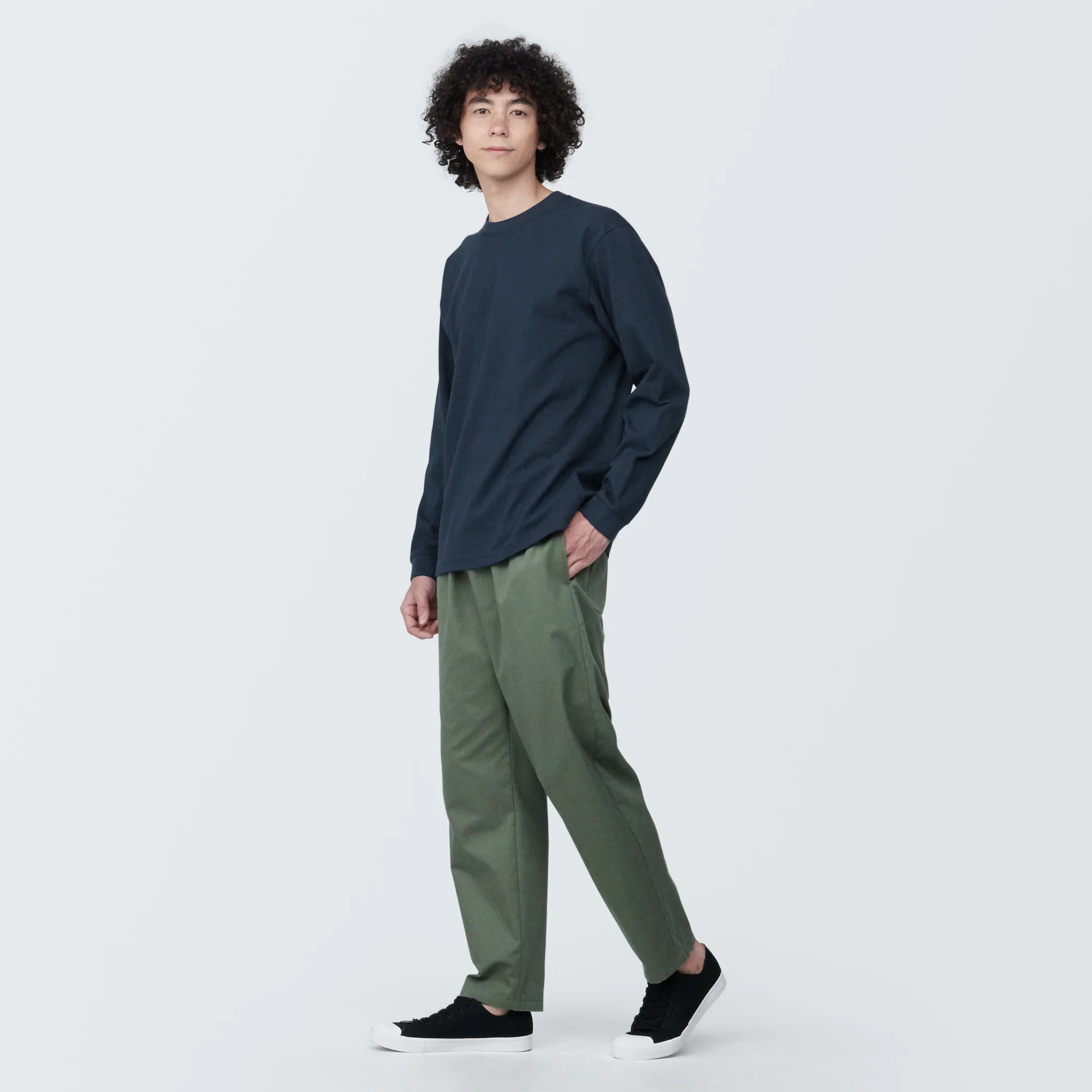 Men's Washed Heavyweight Crewneck Long Sleeve T-Shirt - Image 39