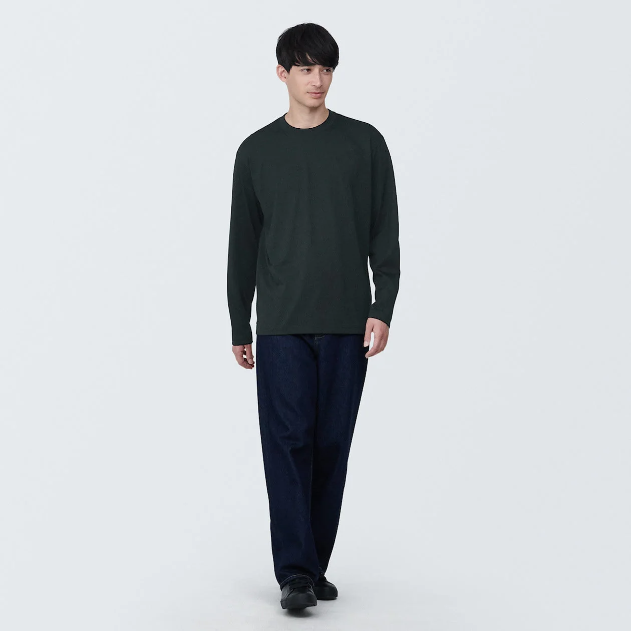 Men's Washed Jersey Crew Neck Long Sleeve T-Shirt - Image 11