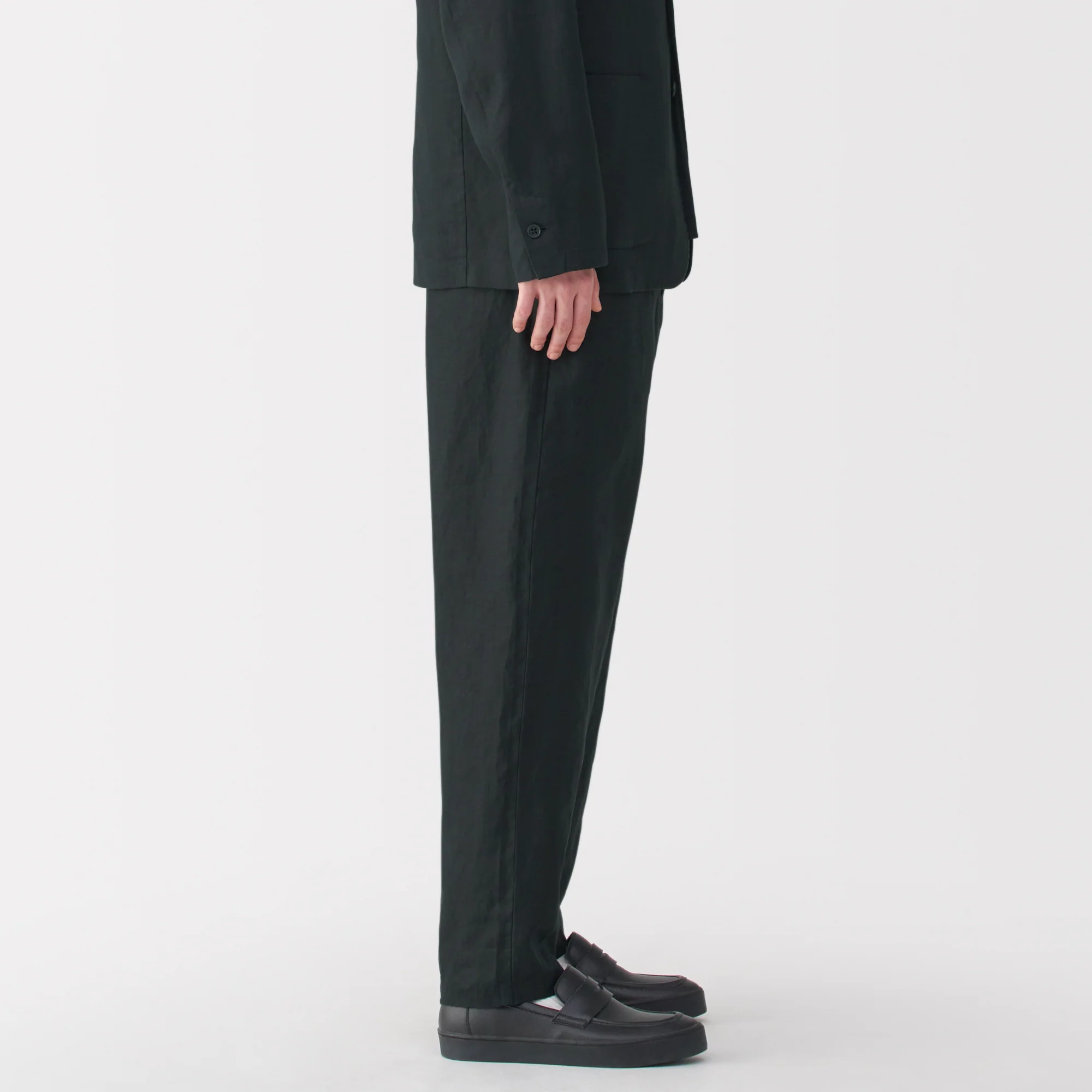 Men's Linen Tapered Pants - Image 15