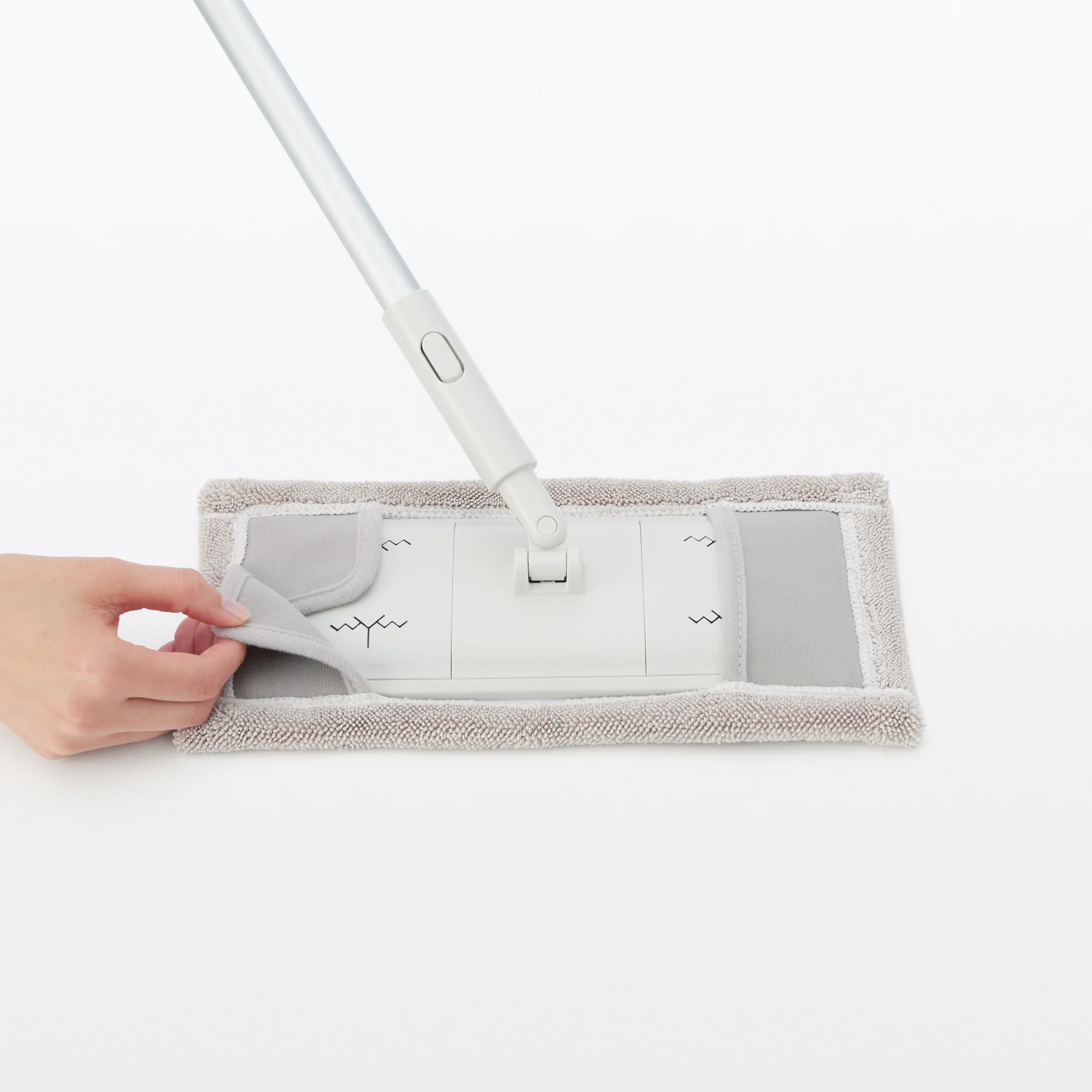Microfiber Mop Pad - Wet - Image 2