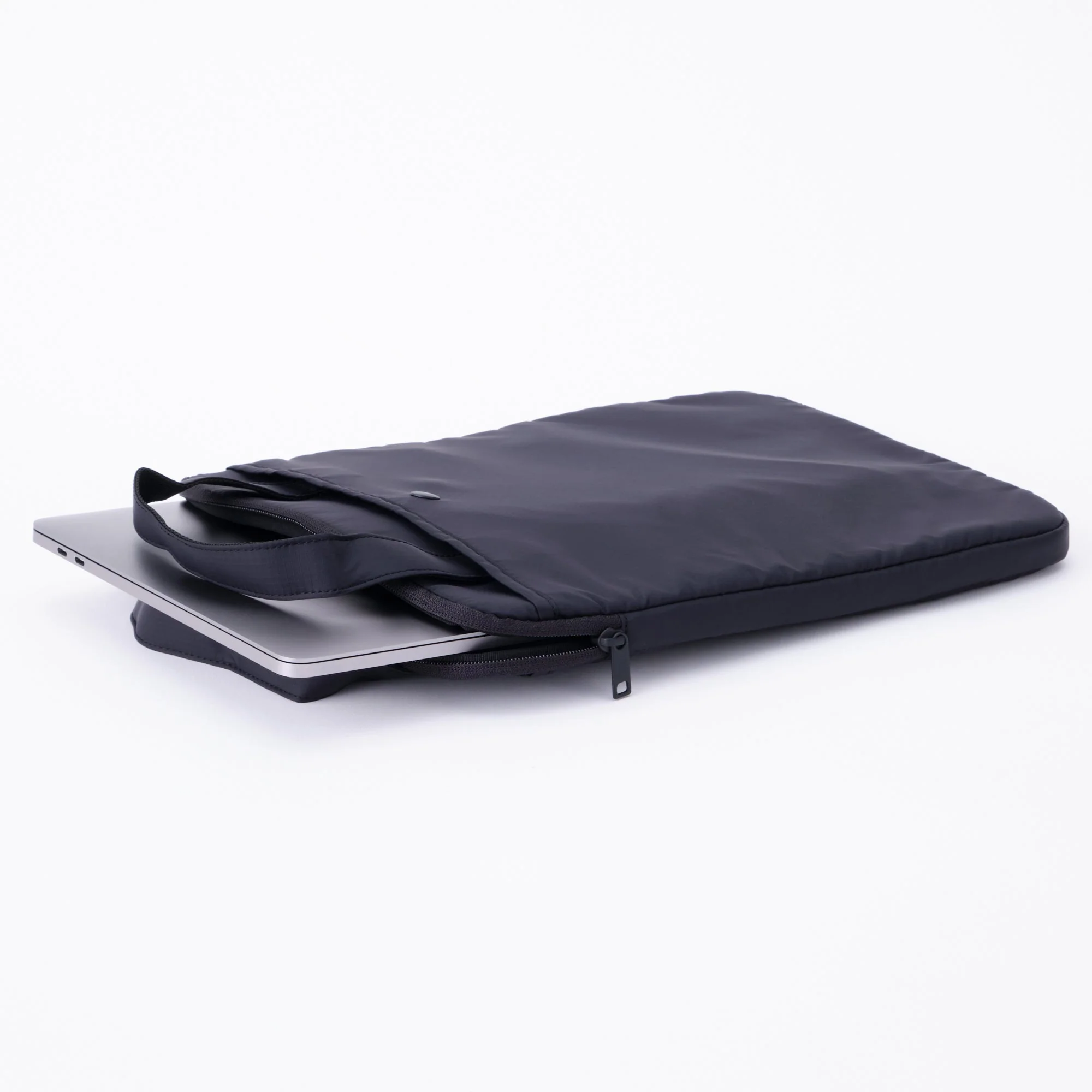 Parachute Cloth Tall Laptop Bag - Black - Image 2