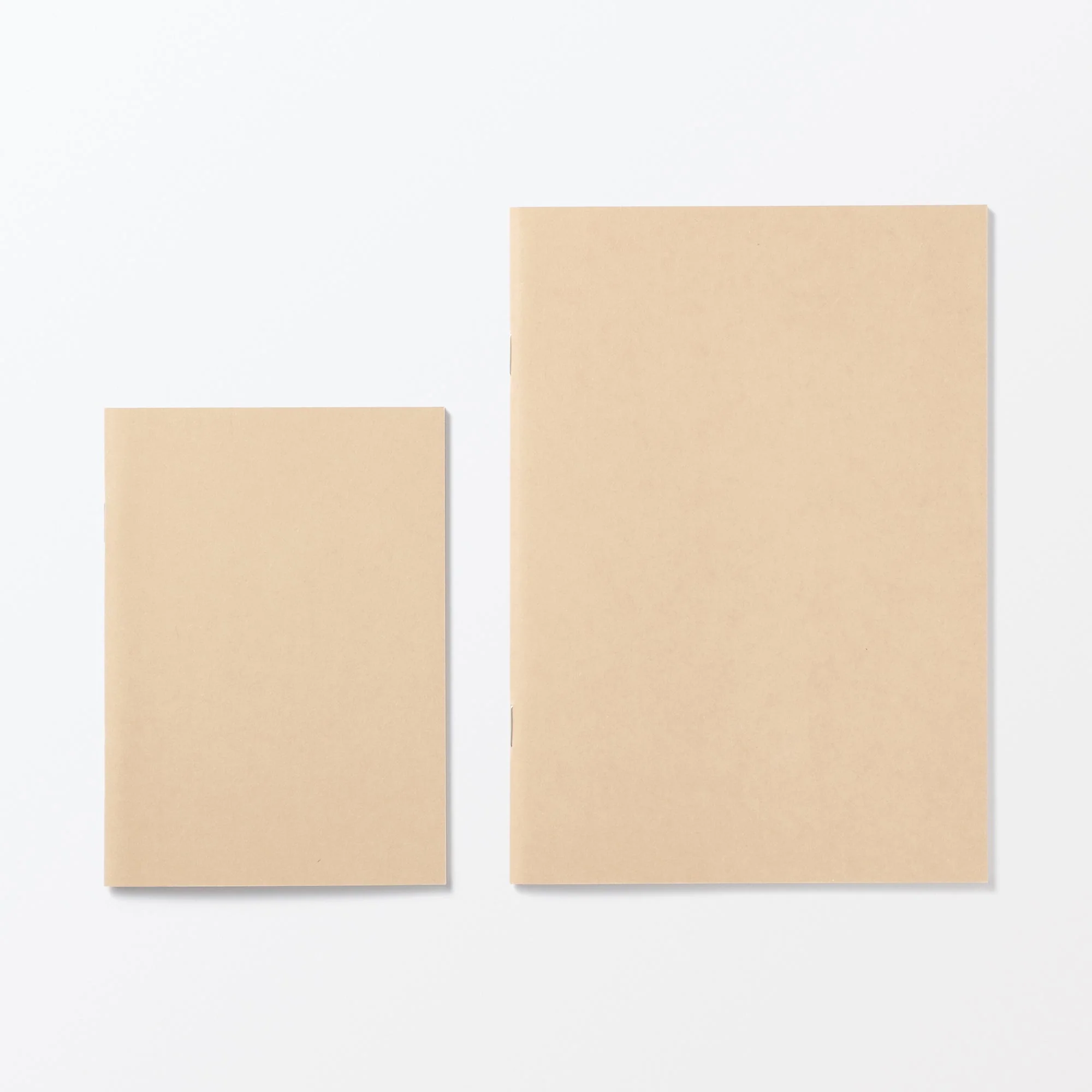Plain Notebook A5 - Image 4