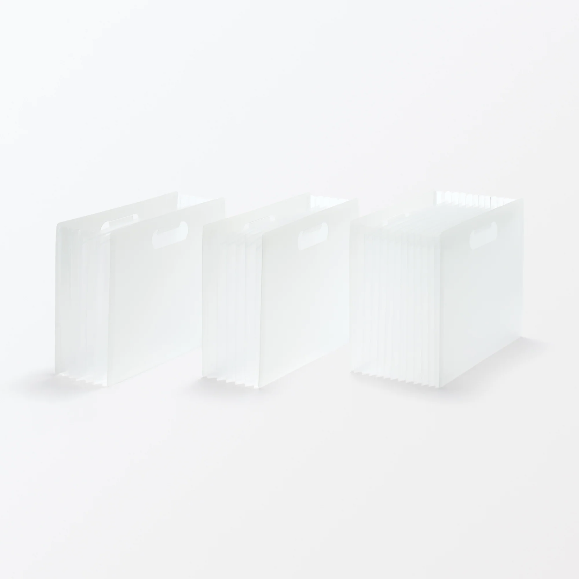 Polypropylene Expanding File Box - A4 12 pockets - Image 8