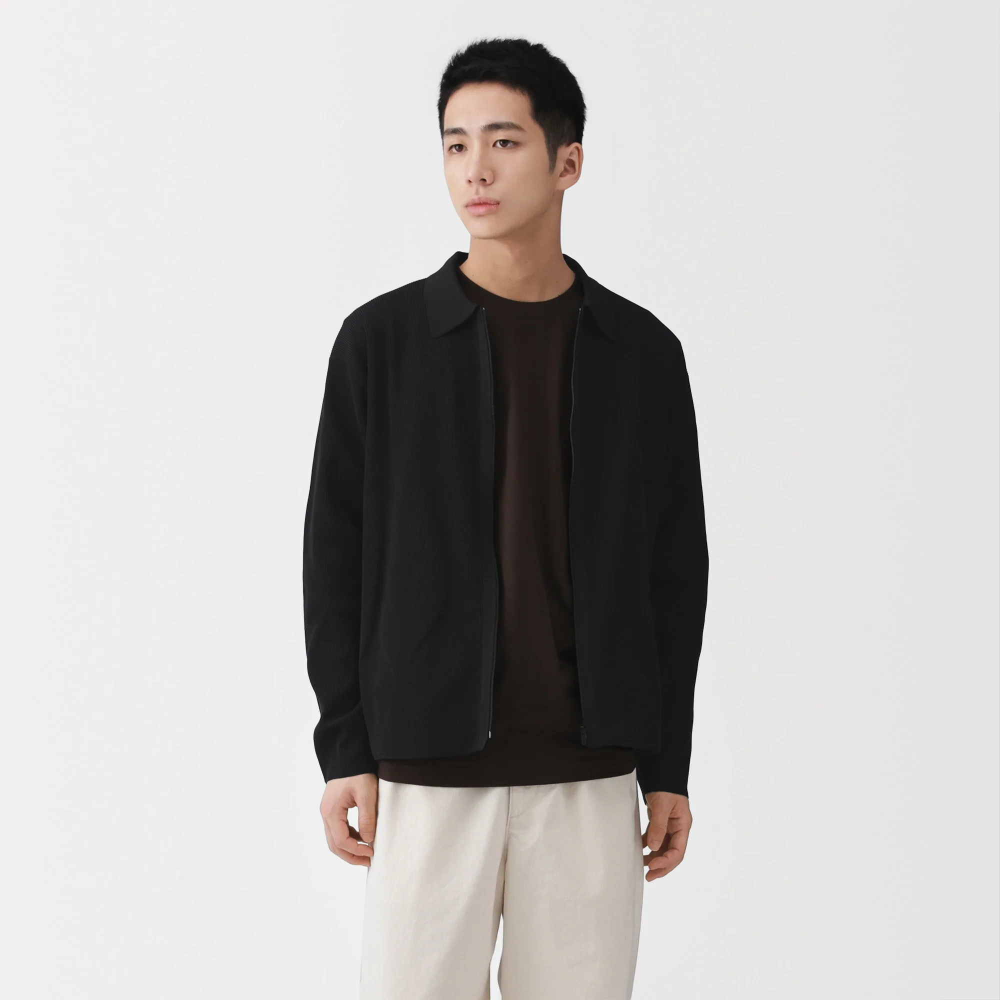 Quick Dry Knit Blouson - Image 18