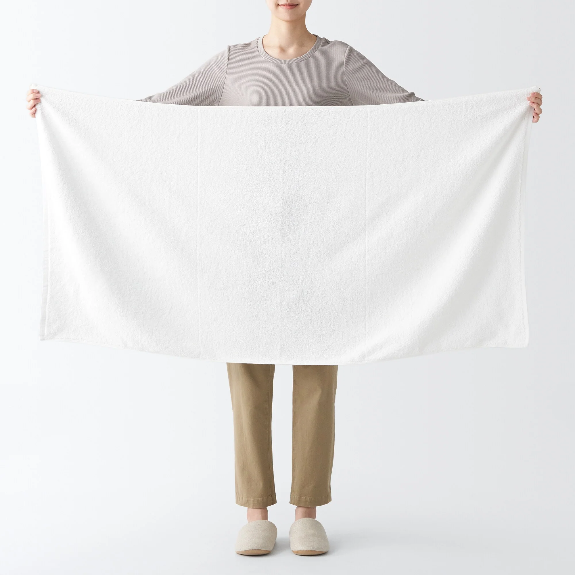 Twin Pile Bath Towel with Loop - Image 20