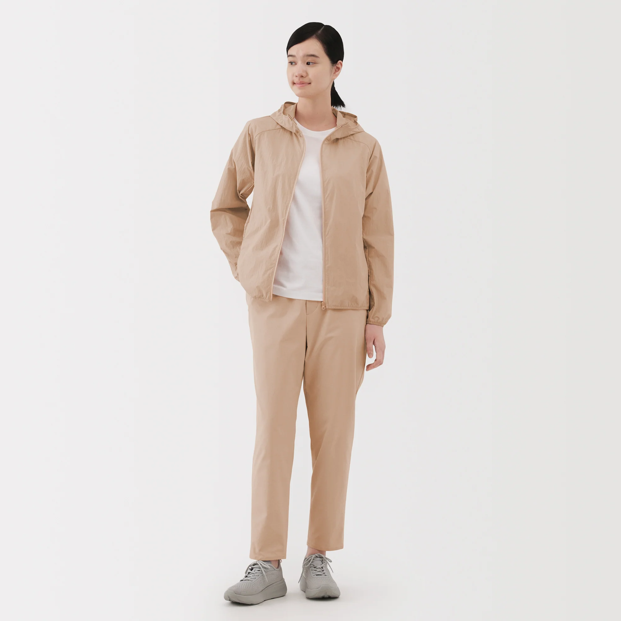 Water Repellent Pocketable Jacket - Image 4