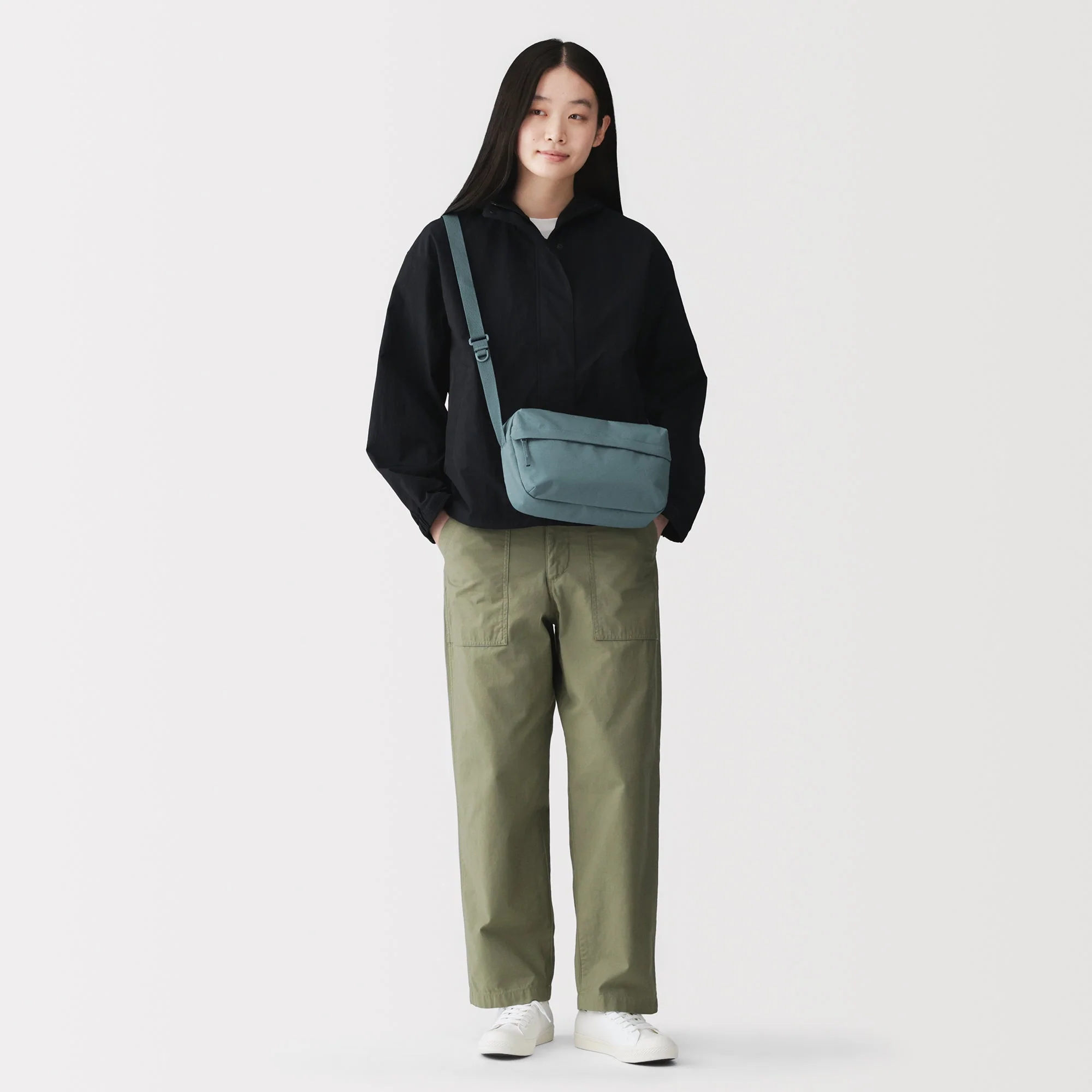 Water Repellent Shoulder Bag