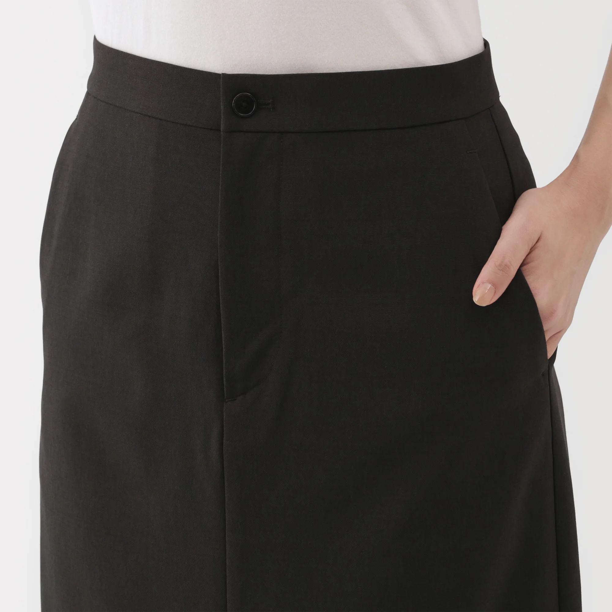 Water Repellent Straight Skirt - Image 19