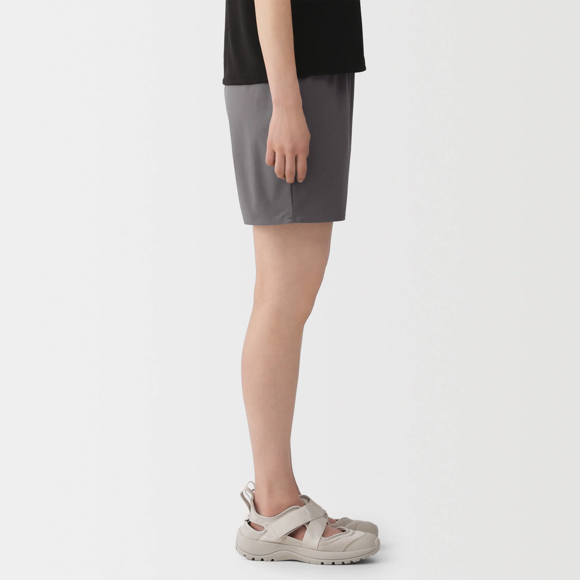 Water Repellent Stretch Shorts - Image 5