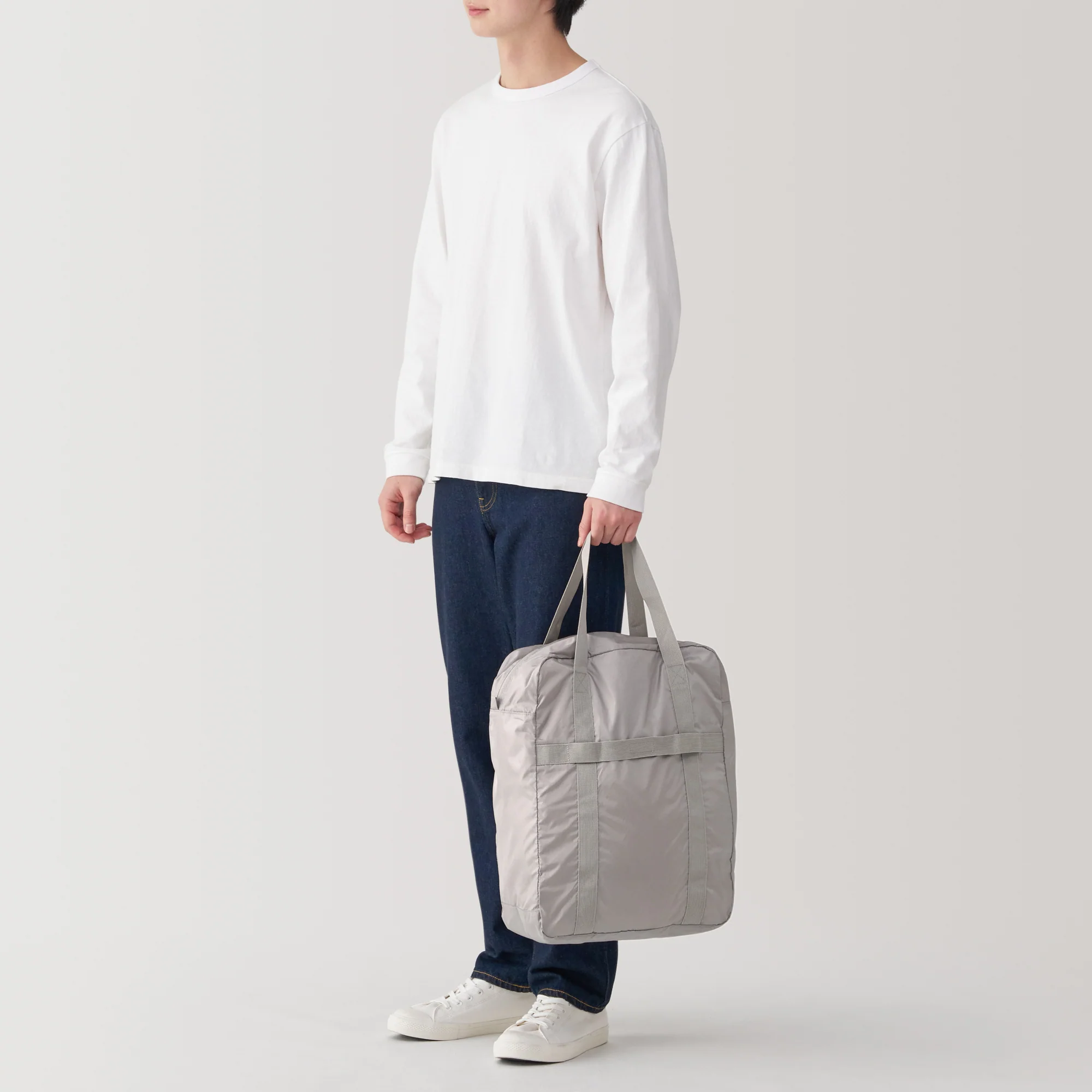 Water Repellent Tall Boston Bag