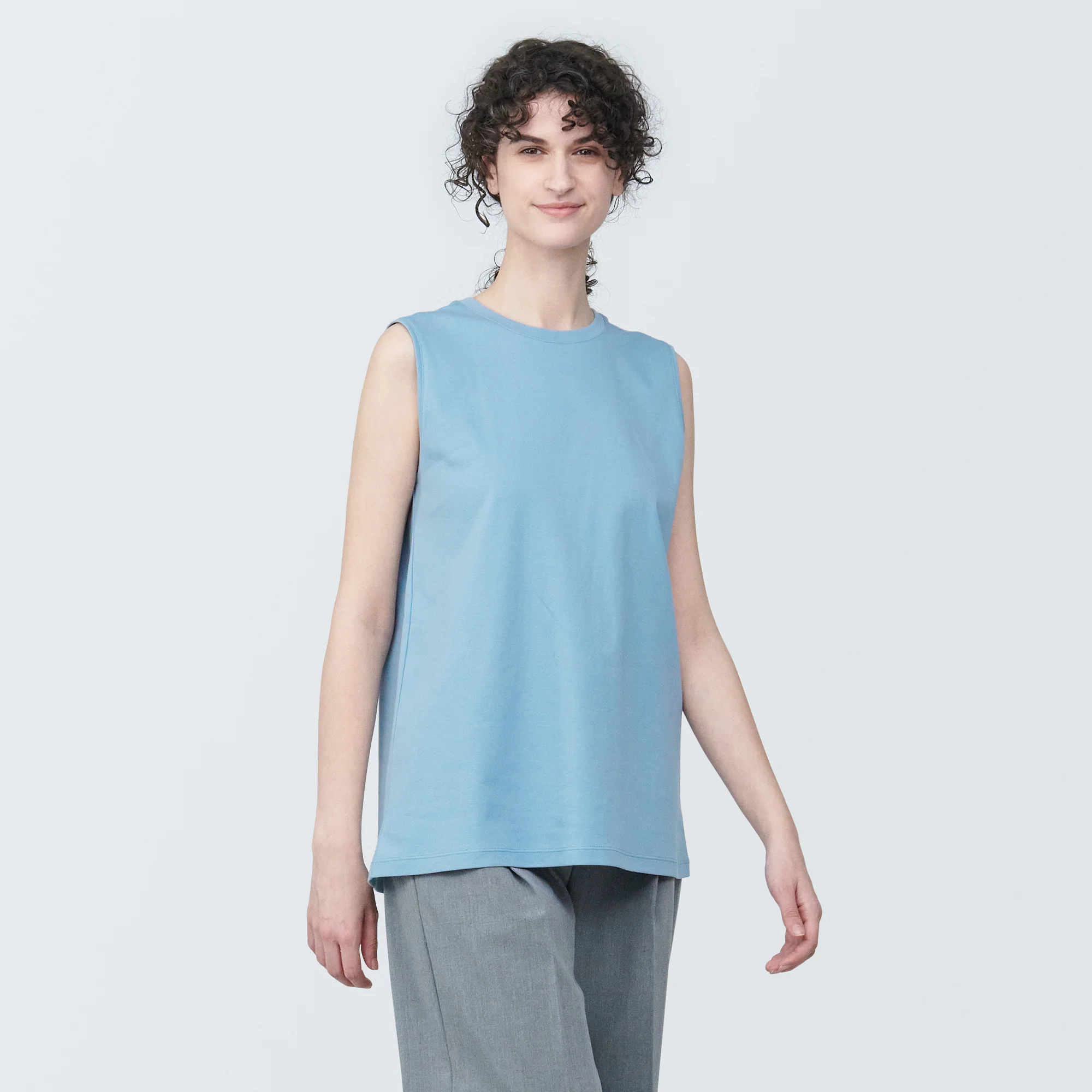 Women's Anti-Sweat Stain Sleeveless T-Shirt - Image 19