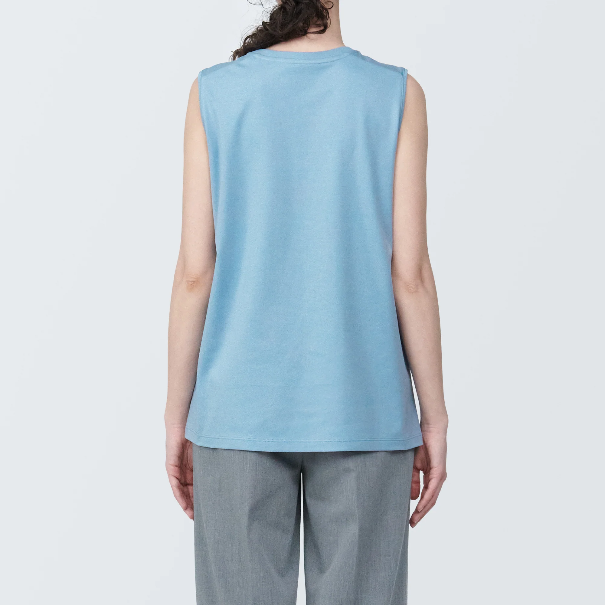 Women's Anti-Sweat Stain Sleeveless T-Shirt - Image 22