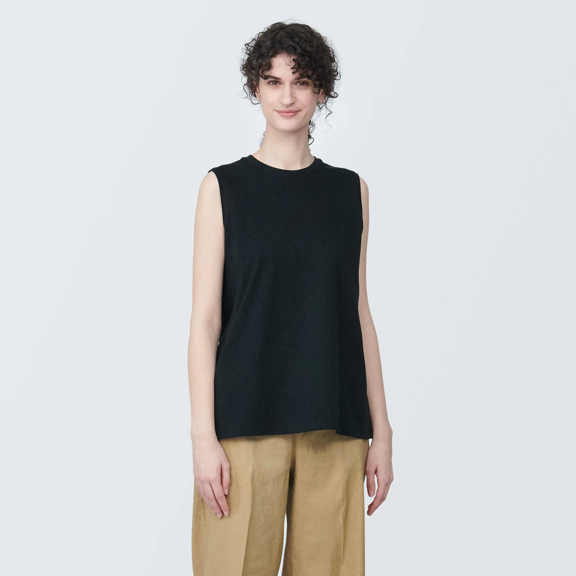 Women's Anti-Sweat Stain Sleeveless T-Shirt - Image 40