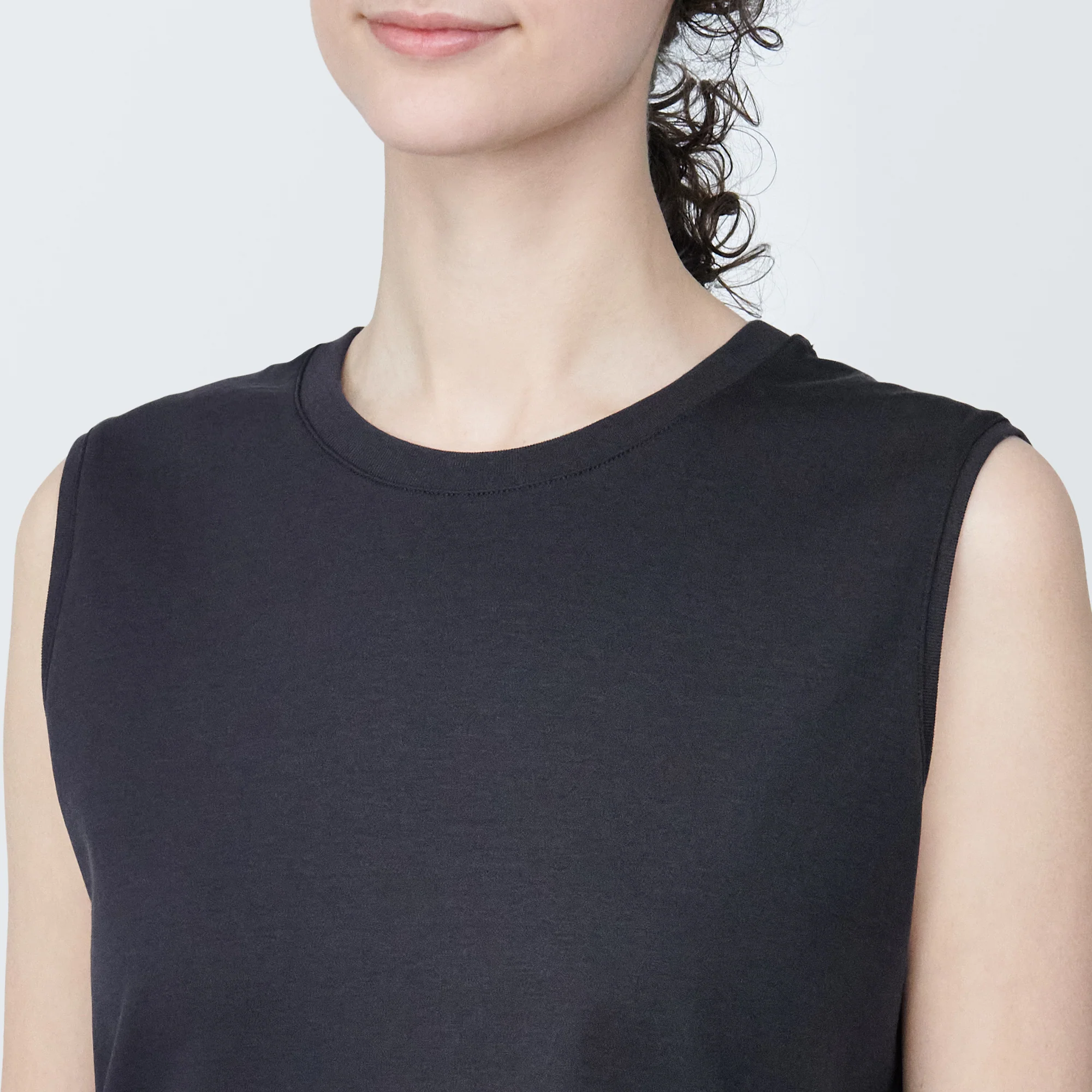 Women's Anti-Sweat Stain Sleeveless T-Shirt - Image 46