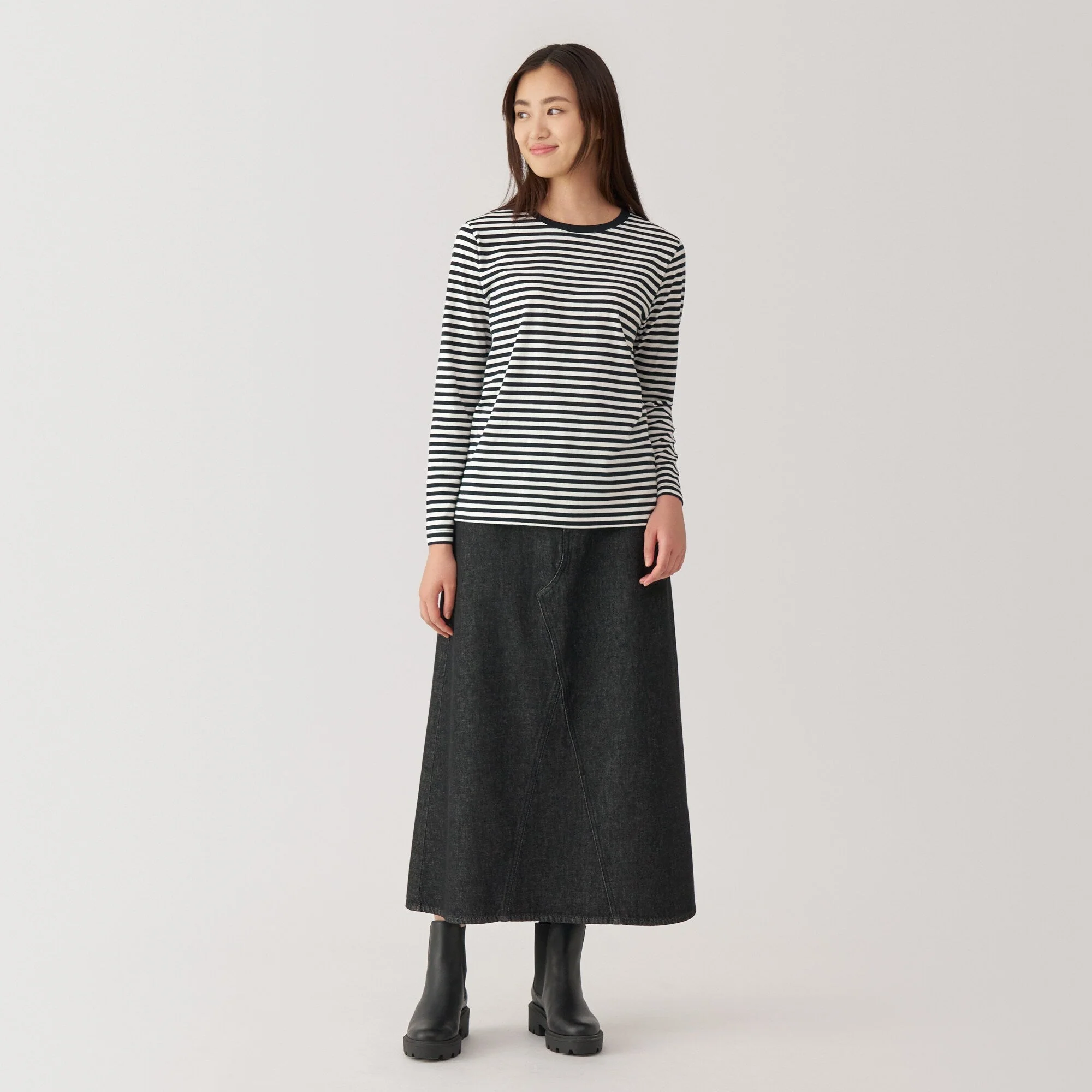 Jersey Cotton Crewneck T-Shirt - Image 49