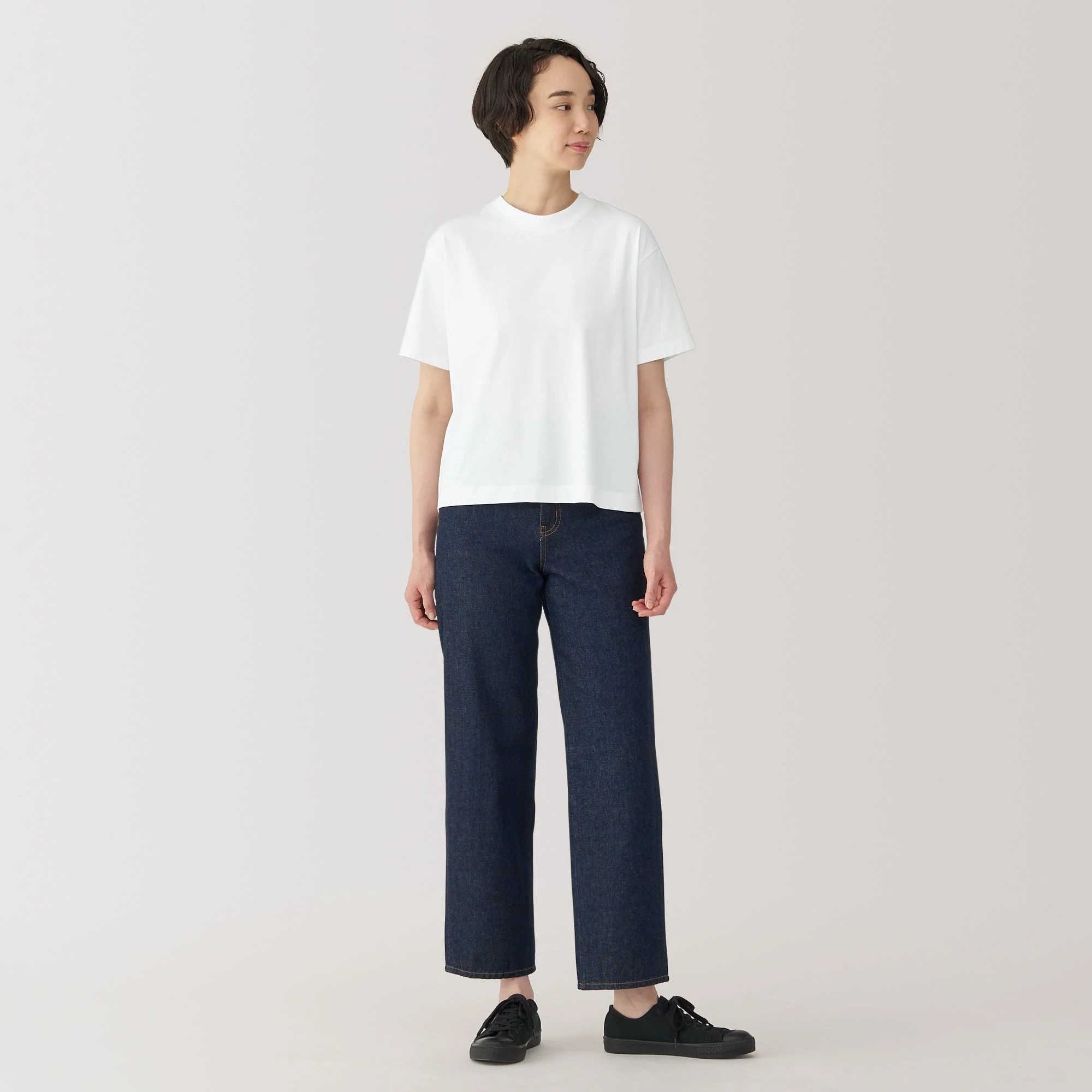 Women's Jersey Crew Neck Short Sleeve T-Shirt - Image 11
