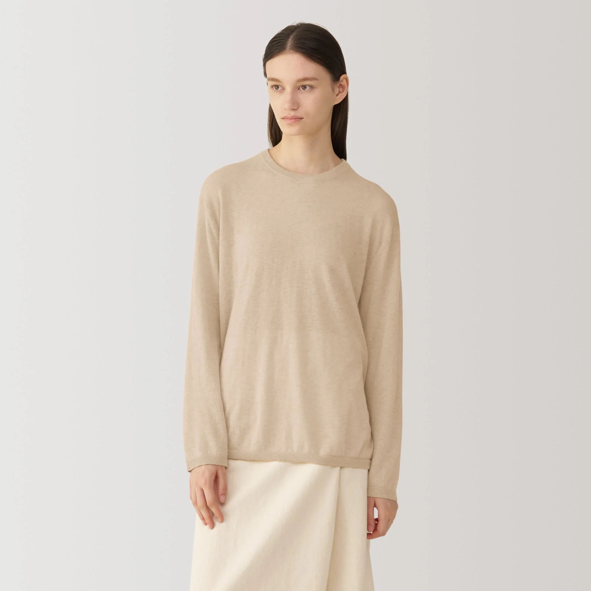 Labo Women's Natural Cashmere Crewneck Sweater