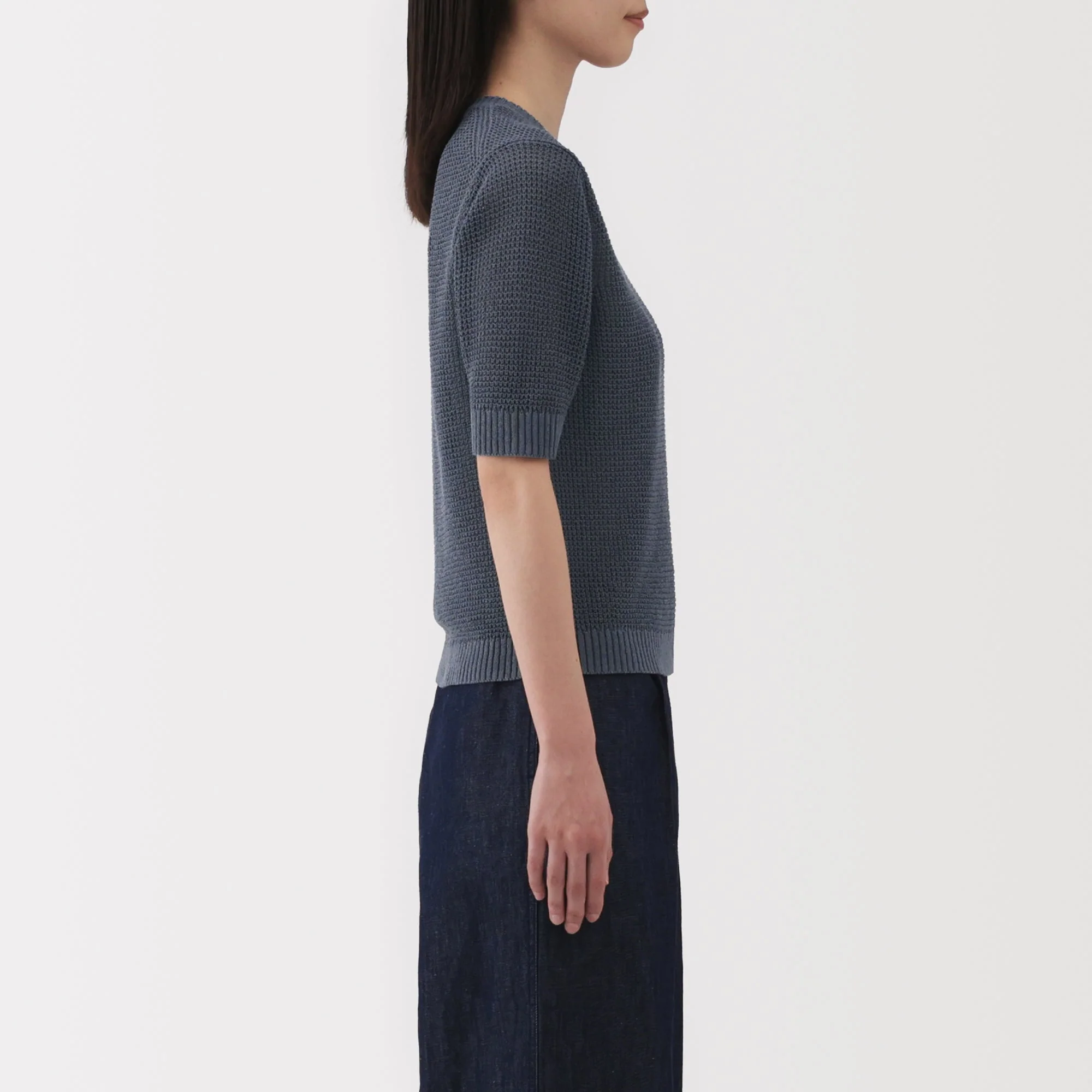 Women's Linen Blend Mesh Half Sleeve Sweater - Image 19